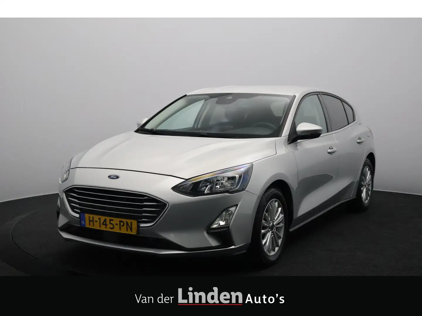 Ford Focus 1.0 EcoBoost 126PK Titanium Business | Navigatie | Grijs - 1