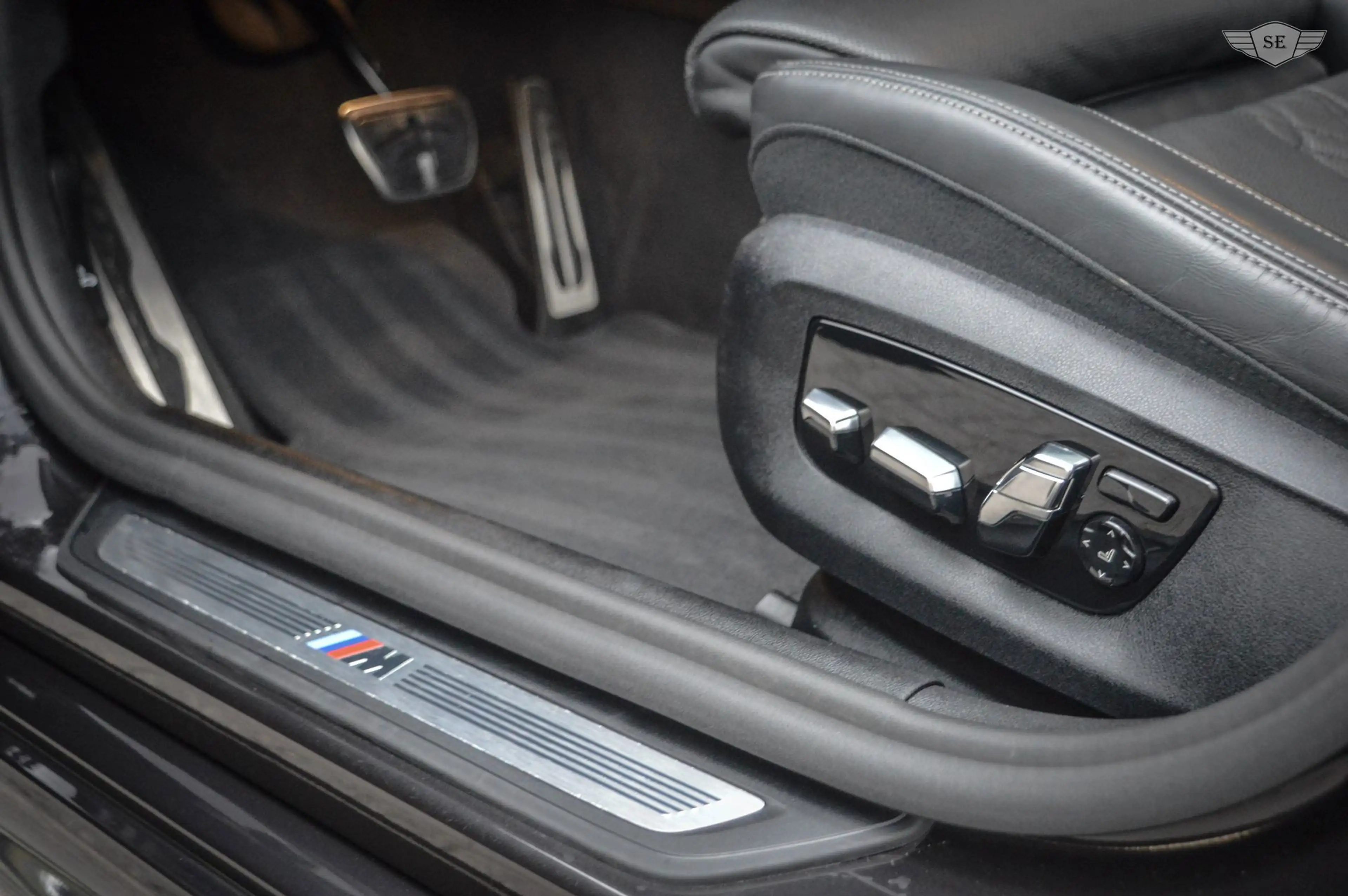 BMW 530 5-serie 530e|M-PAKKET|PILOT|360|H&K|LASER|NAPPA|PA — photo 15