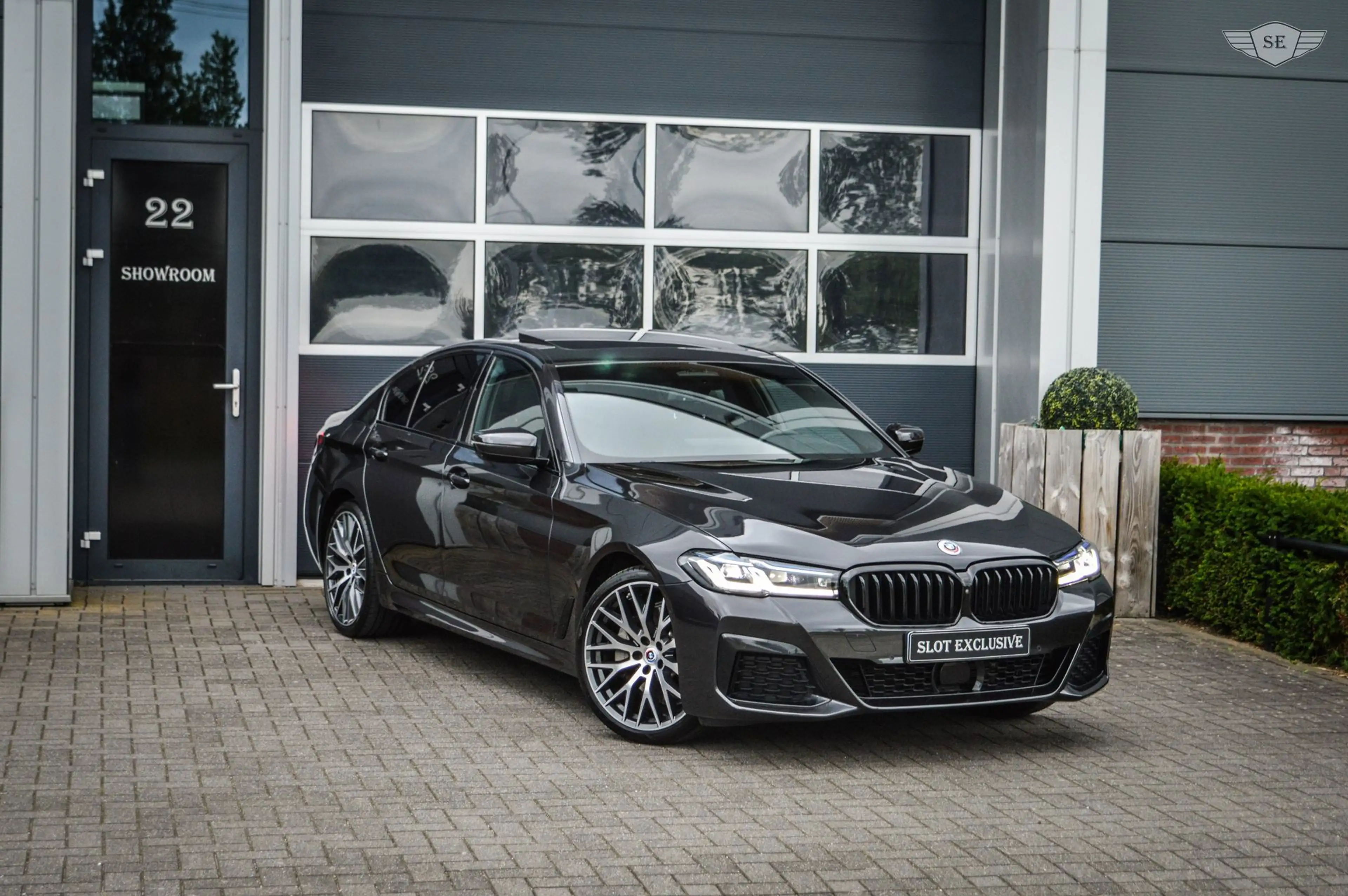 BMW 530 5-serie 530e|M-PAKKET|PILOT|360|H&K|LASER|NAPPA|PA — photo 2