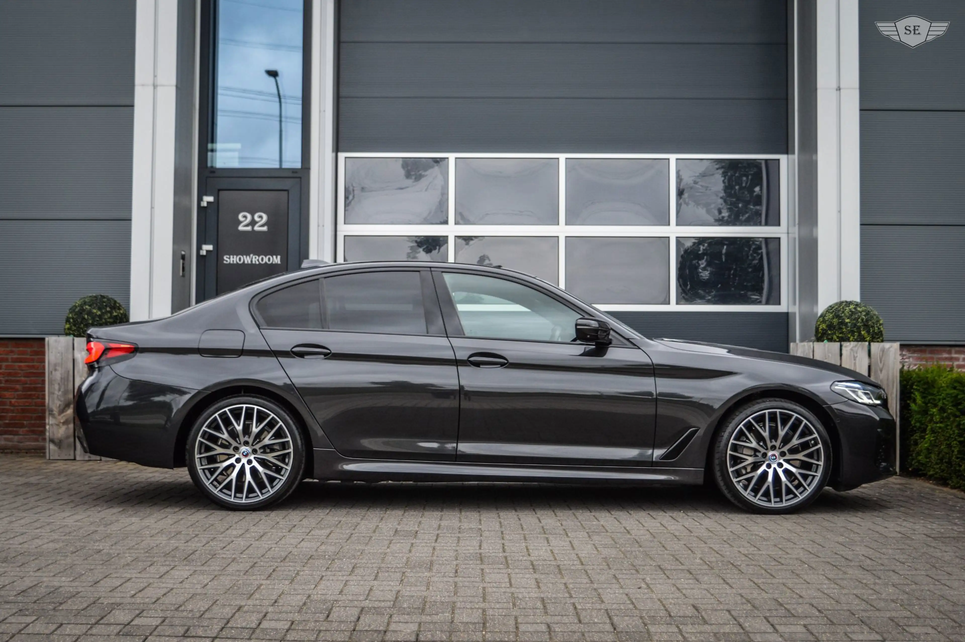 BMW 530 5-serie 530e|M-PAKKET|PILOT|360|H&K|LASER|NAPPA|PA — photo 3
