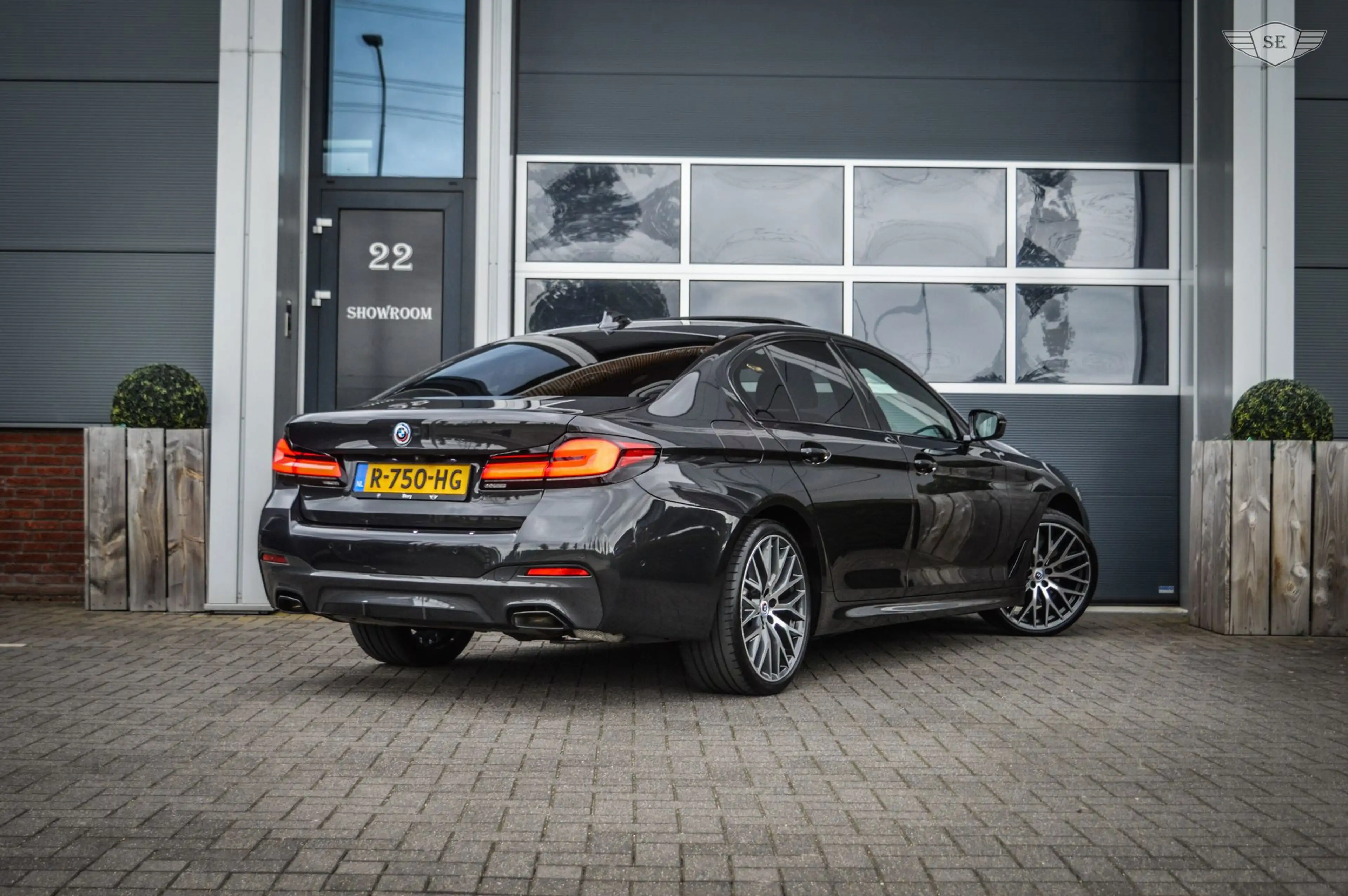 BMW 530 5-serie 530e|M-PAKKET|PILOT|360|H&K|LASER|NAPPA|PA — photo 4