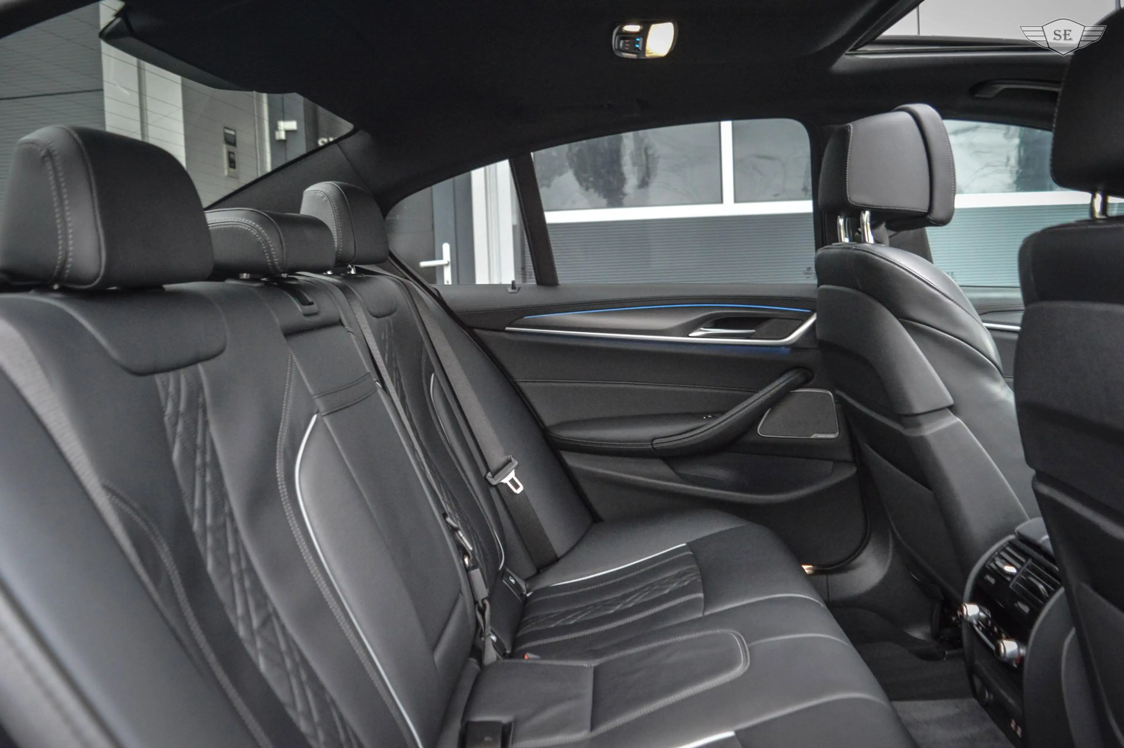 BMW 530 5-serie 530e|M-PAKKET|PILOT|360|H&K|LASER|NAPPA|PA — photo 11
