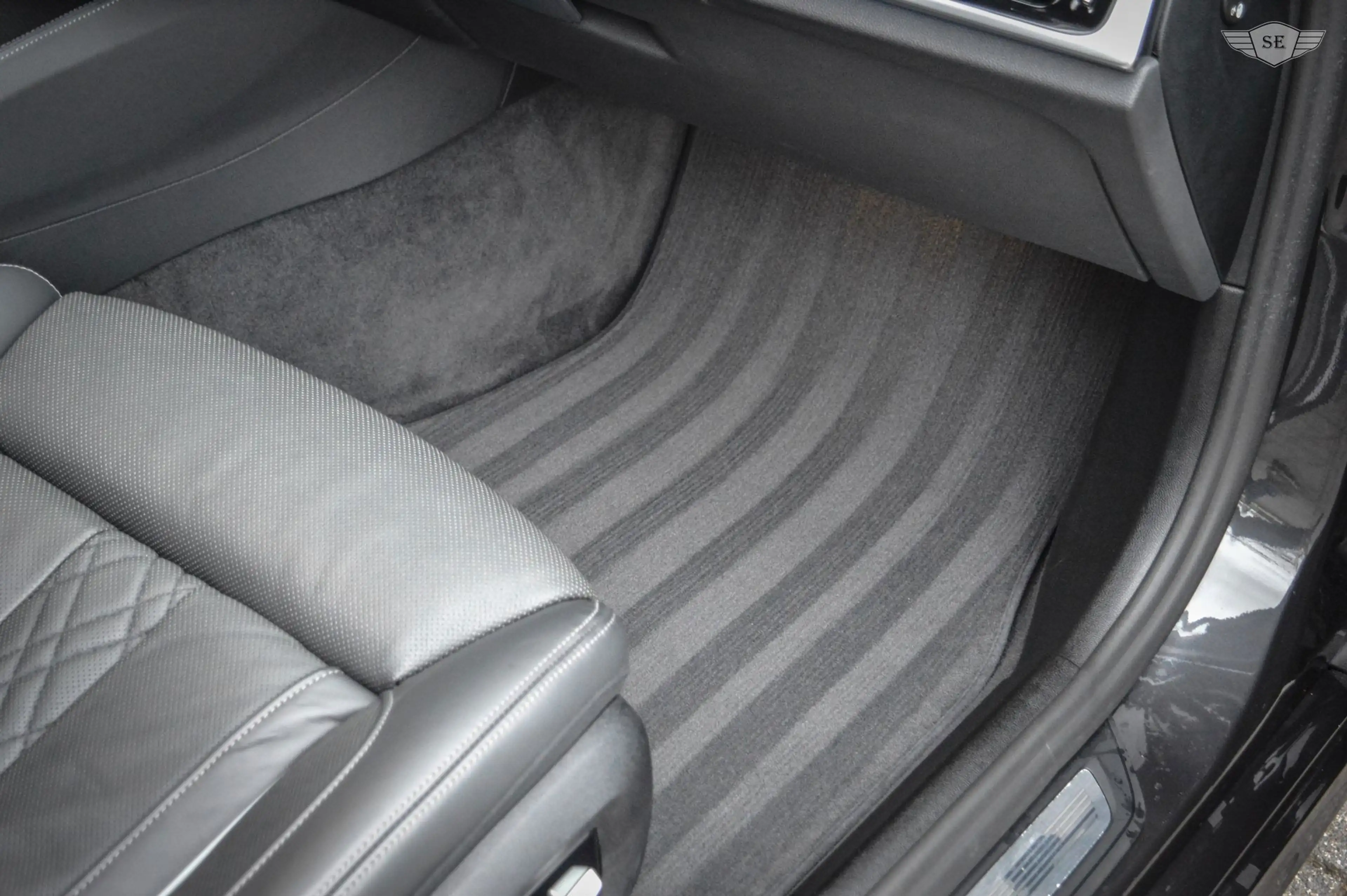 BMW 530 5-serie 530e|M-PAKKET|PILOT|360|H&K|LASER|NAPPA|PA — photo 13