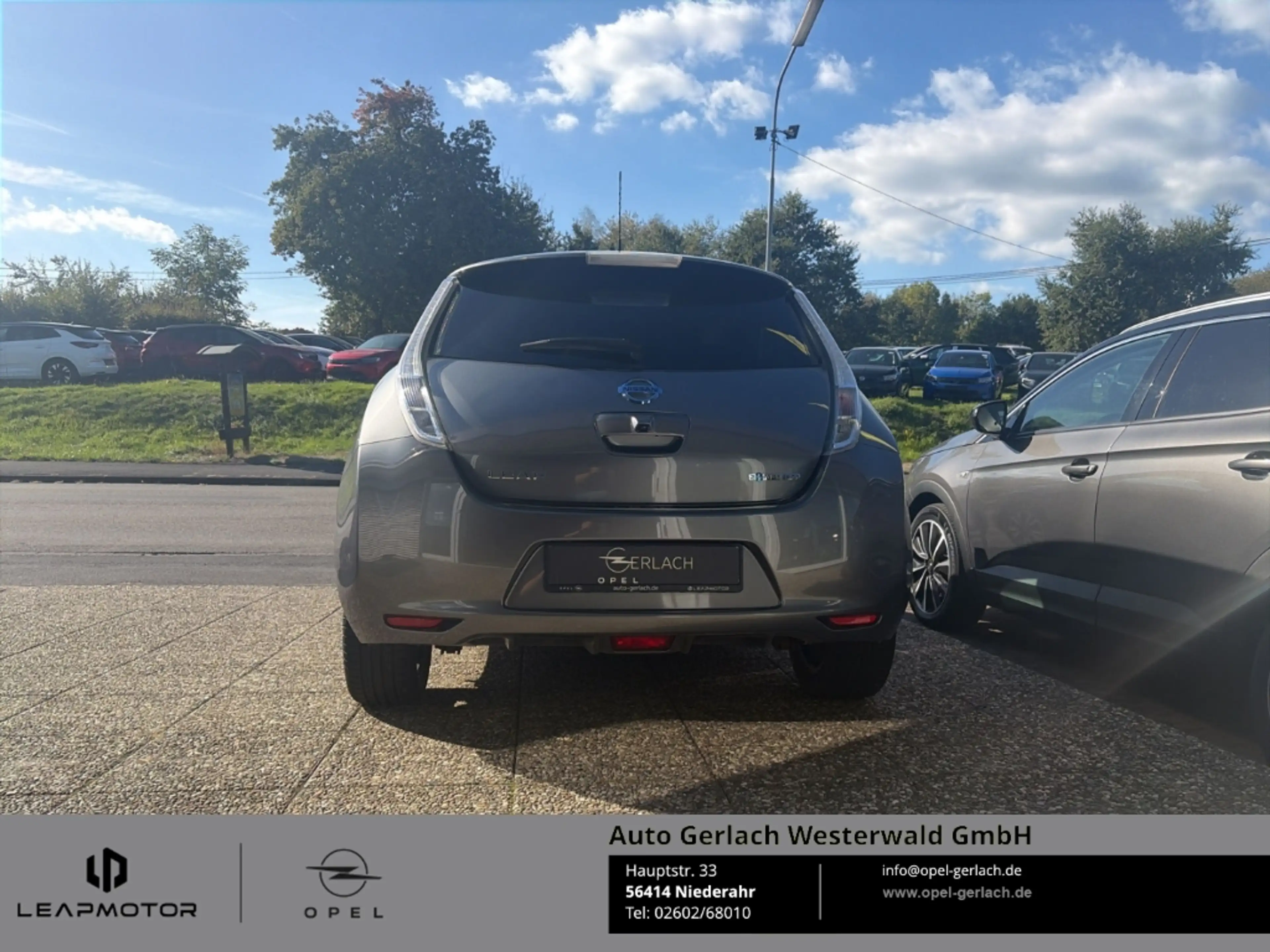 Nissan Leaf Tekna Navi Soundsystem Bose LED Klimaautom Sitzhei — photo 12