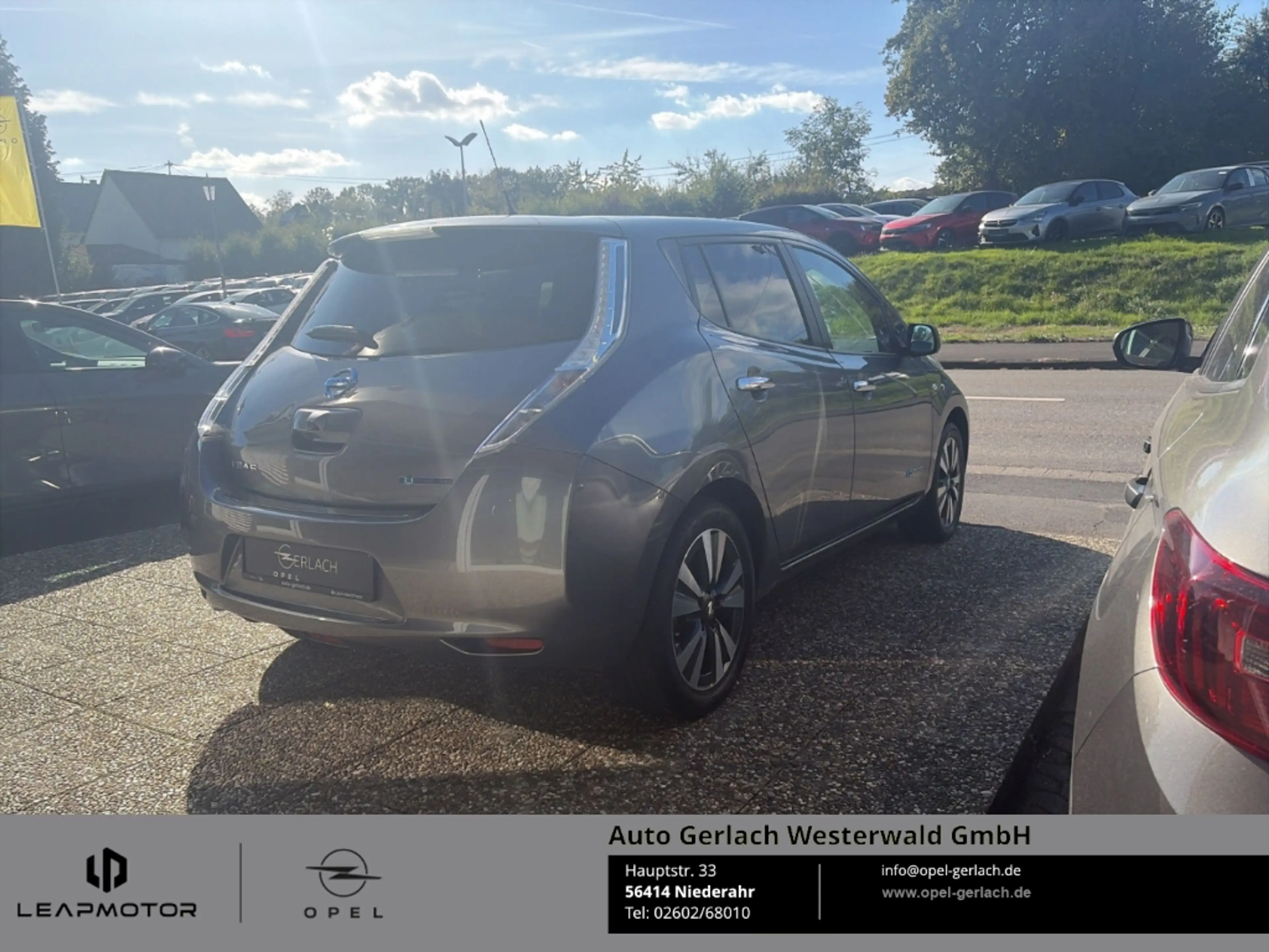 Nissan Leaf Tekna Navi Soundsystem Bose LED Klimaautom Sitzhei — photo 13
