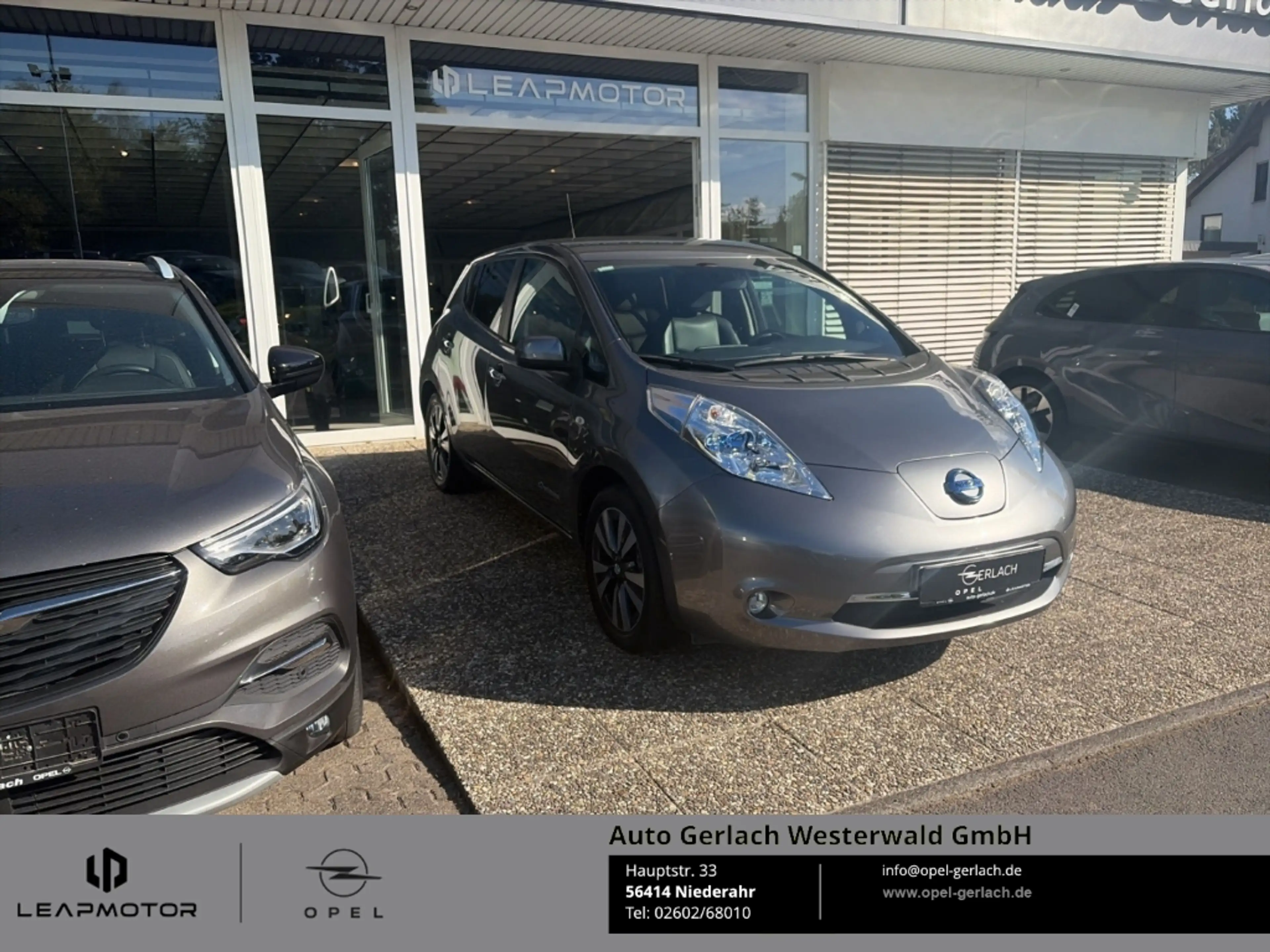 Nissan Leaf Tekna Navi Soundsystem Bose LED Klimaautom Sitzhei — photo 3