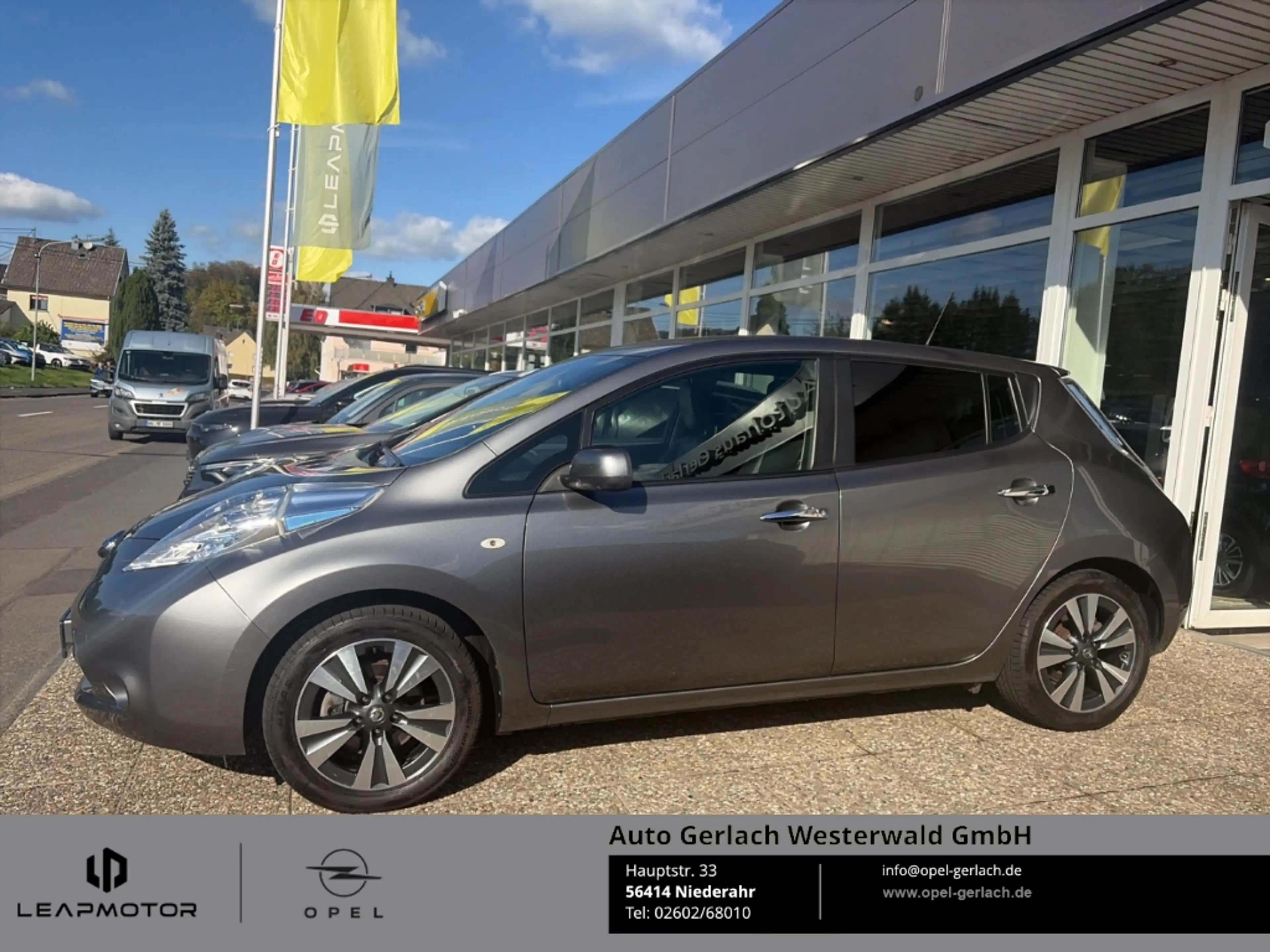 Nissan Leaf Tekna Navi Soundsystem Bose LED Klimaautom Sitzhei — photo 4