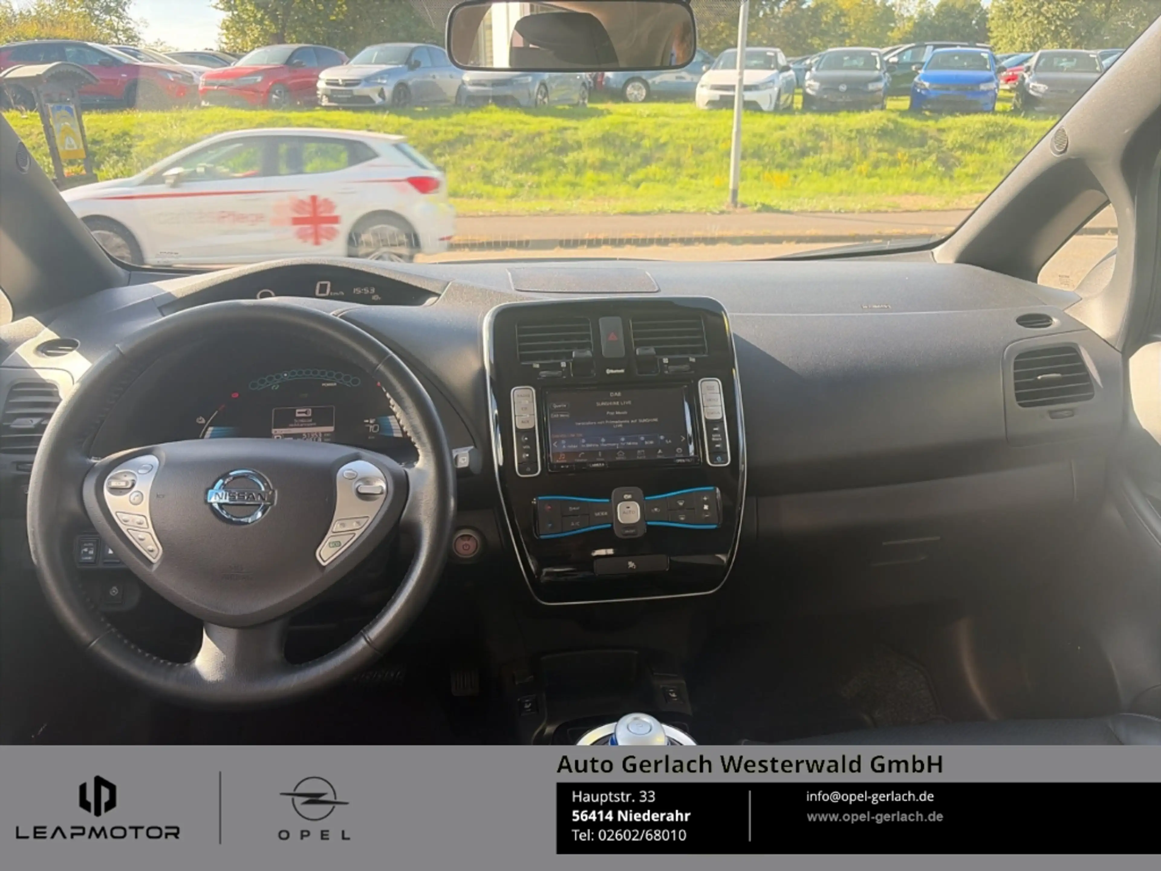Nissan Leaf Tekna Navi Soundsystem Bose LED Klimaautom Sitzhei — photo 10