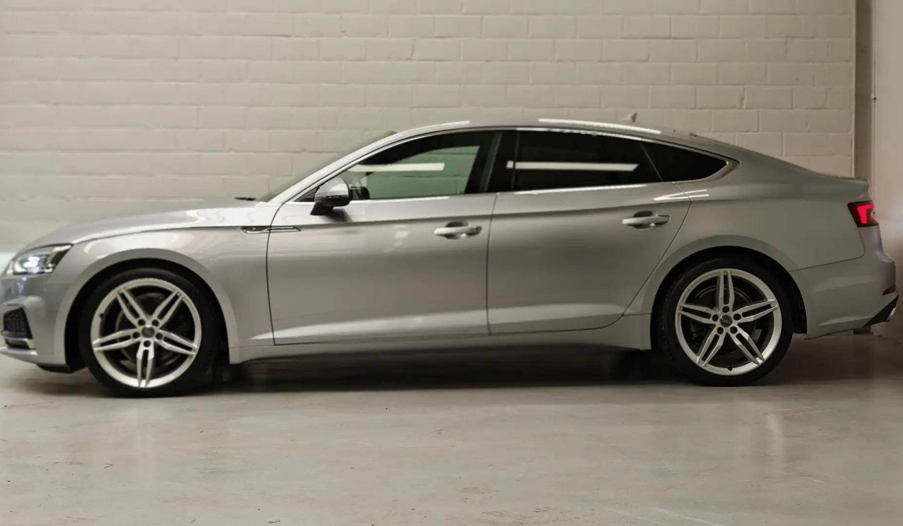 Audi A5 Sportback 35 TFSI S tronic sport Zilver - 2