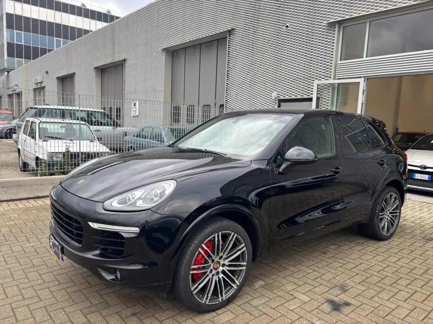 Porsche Cayenne 3.0 Diesel Platinum Edition Noir - 1