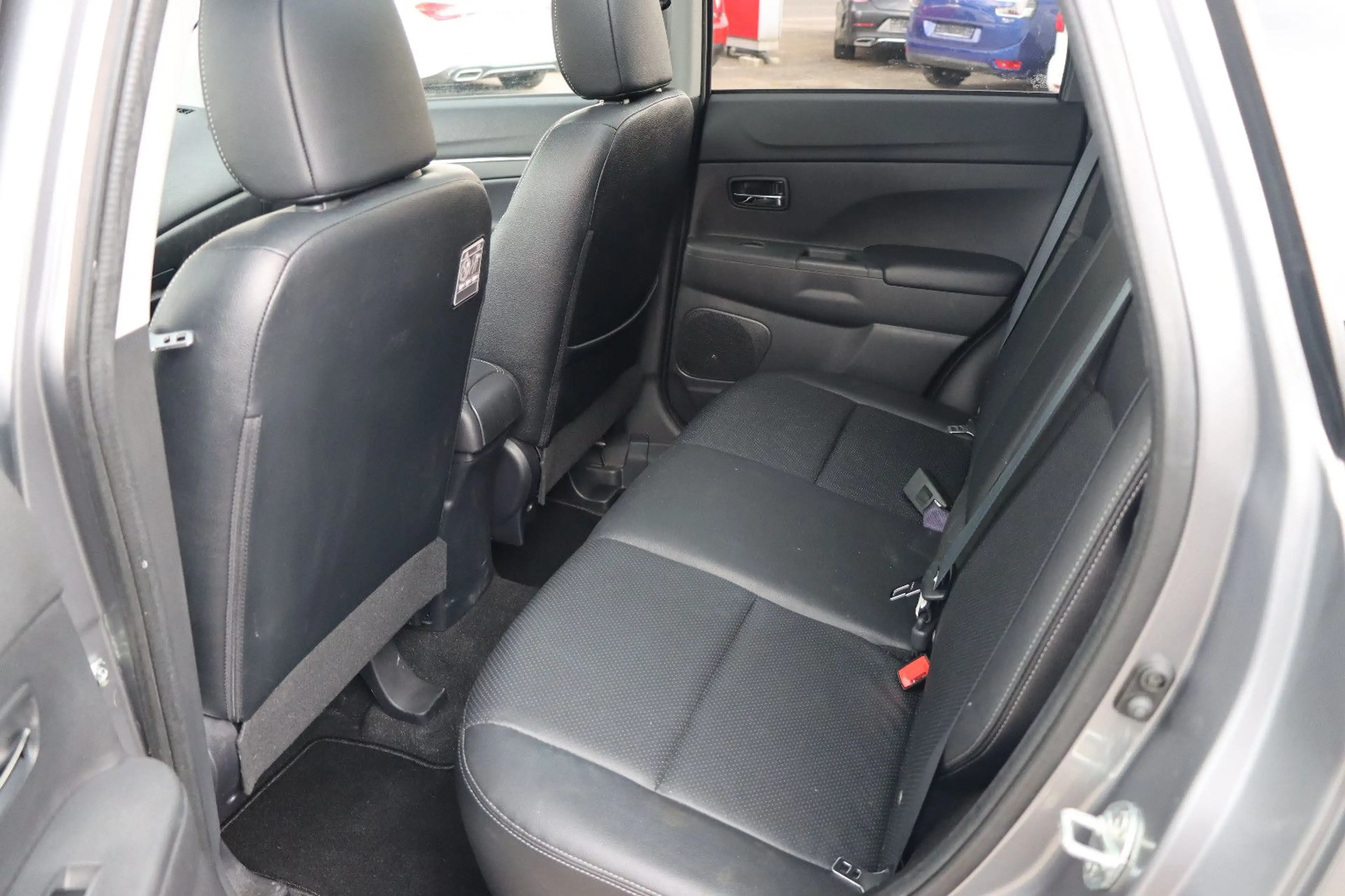 Mitsubishi ASX Top 4WD l NAVI l KAMERA l LEDER l PANO — photo 12