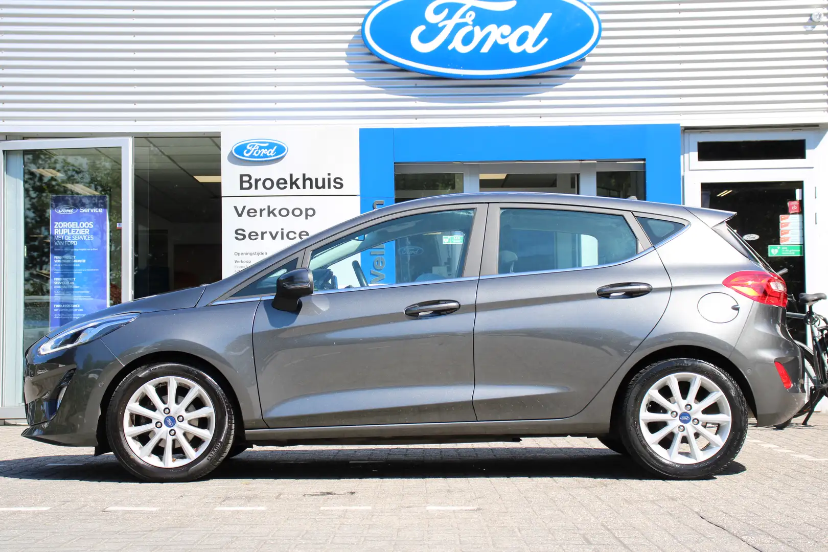 Ford Fiesta 1.0EB TITANIUM | ORIGINEEL NL! | 1 EIGENAAR! | B&O Grijs - 2