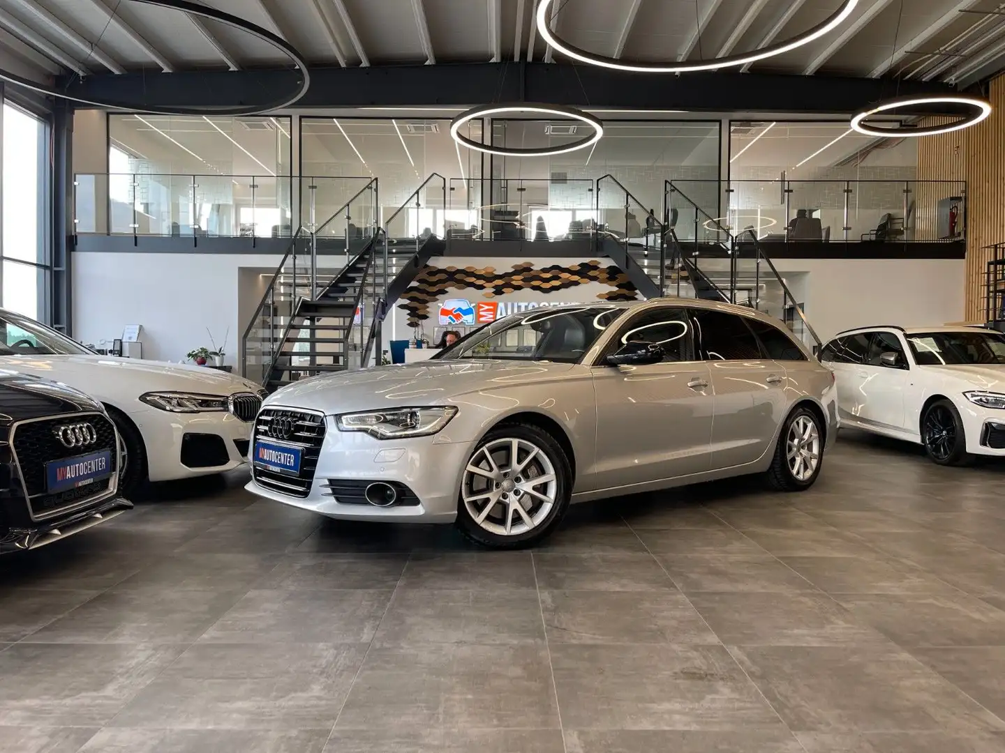 Audi A6 Avant 3.0 TDI quattro *PANO*KAM*VOLLLEDER*ACC Argent - 1