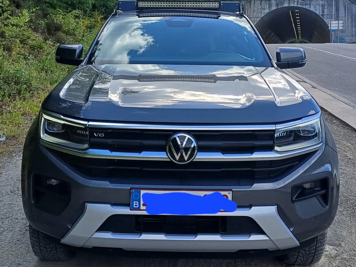 Volkswagen Amarok 3.0 V6 TDi 4Motion Style Szary - 2