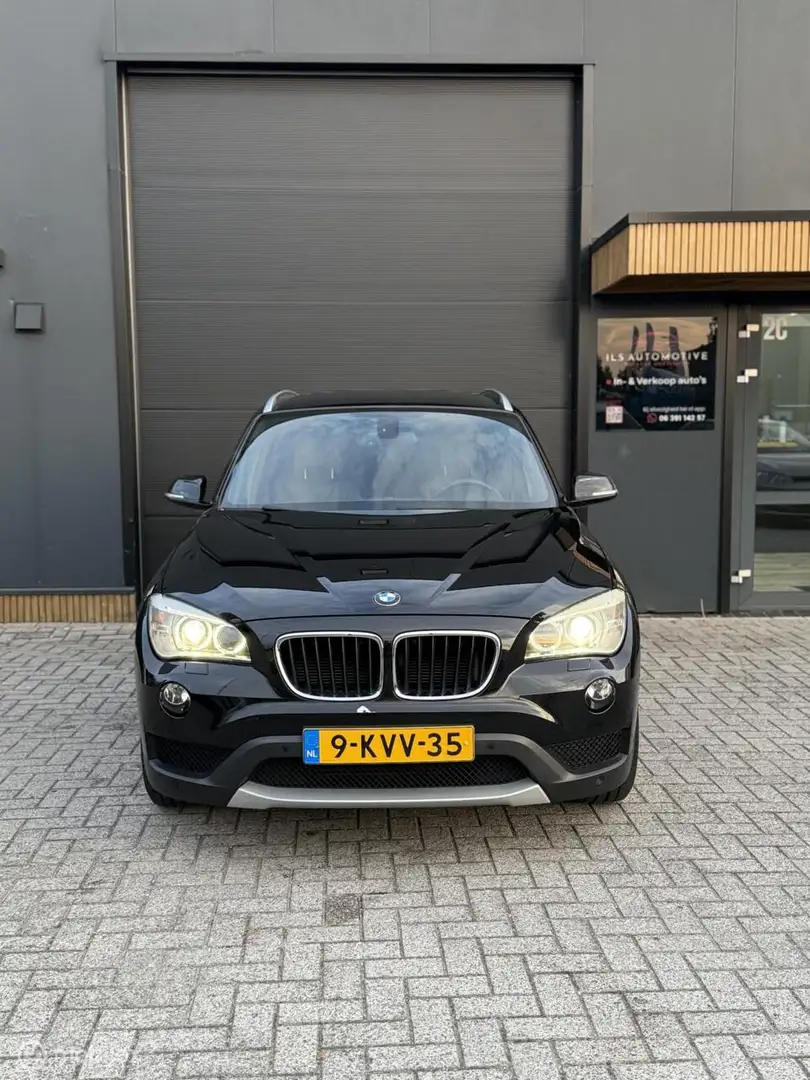 BMW X1 sDrive20i High Executive | Dealeronderhouden | NAP Negro - 2
