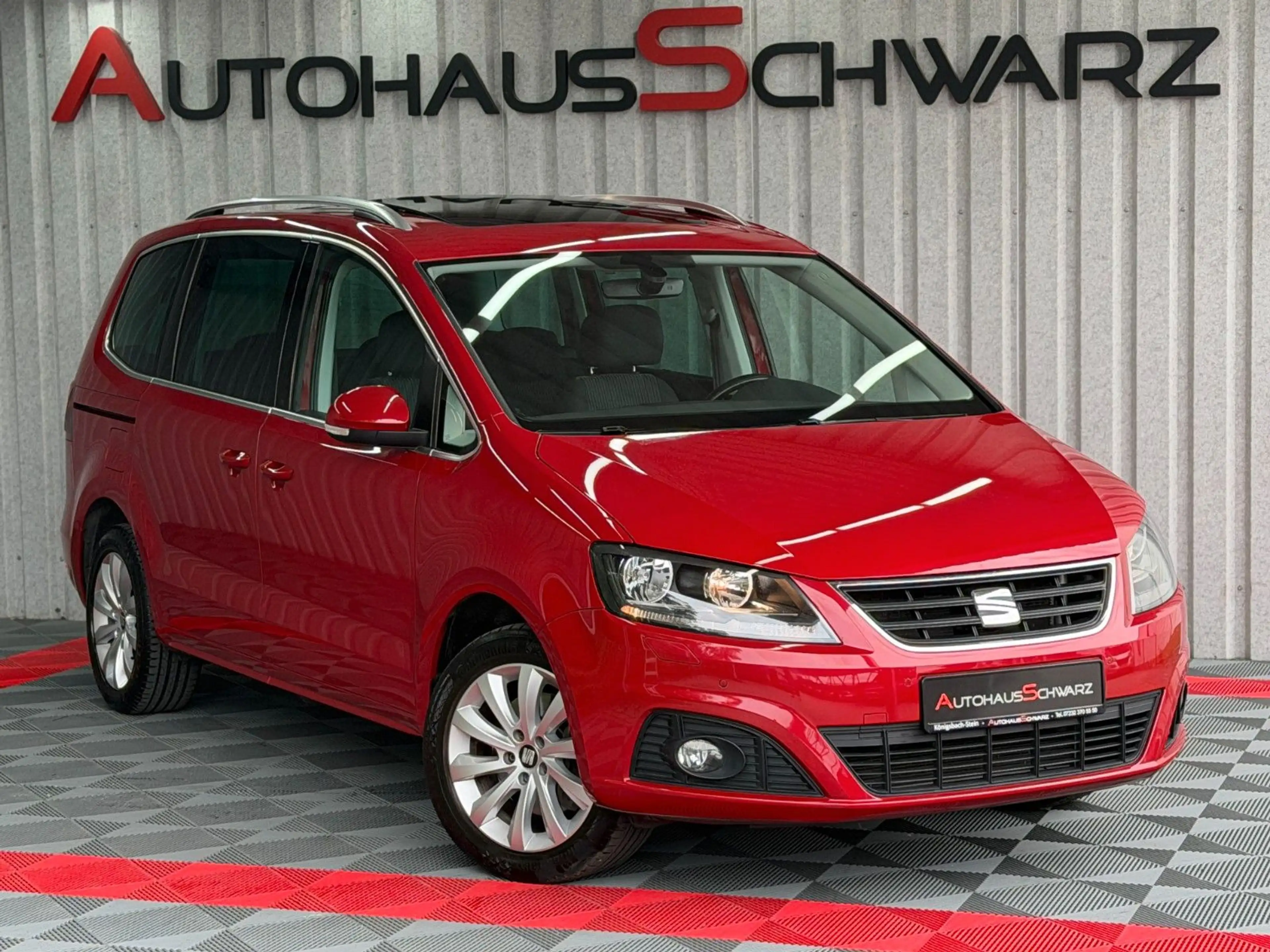 SEAT Alhambra Style 7Sitzer Pano Kamera Tempo PDC SHZ FullLink