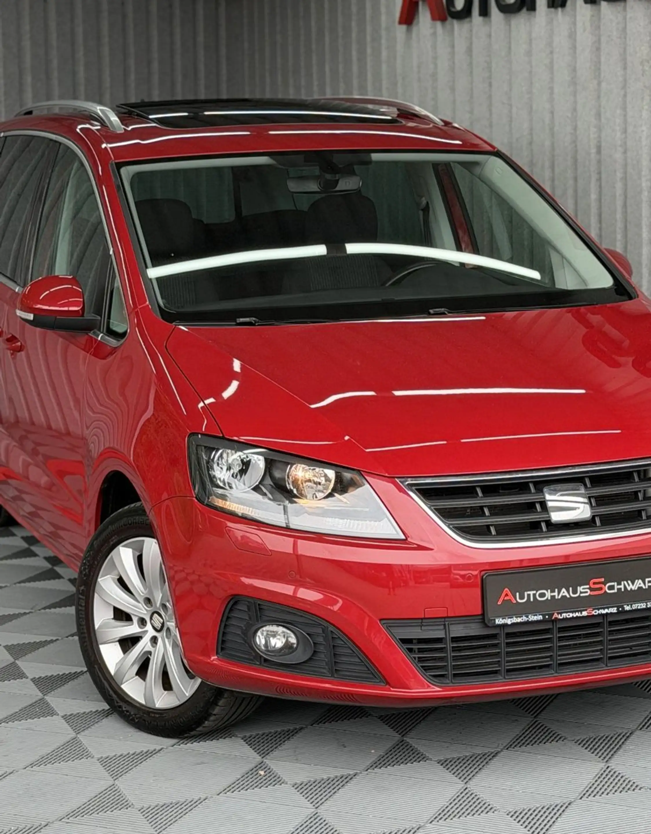 SEAT Alhambra Style 7Sitzer Pano Kamera Tempo PDC SHZ FullLink — photo 10