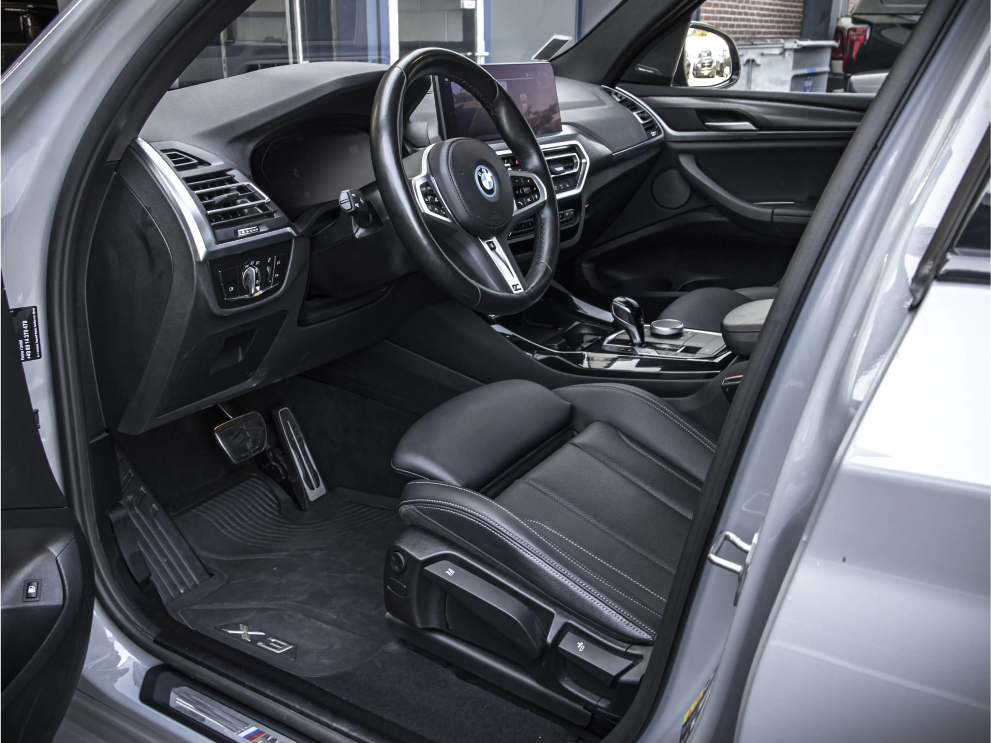 BMW X3 xDrive30e High Executive | M-Sport — photo 12