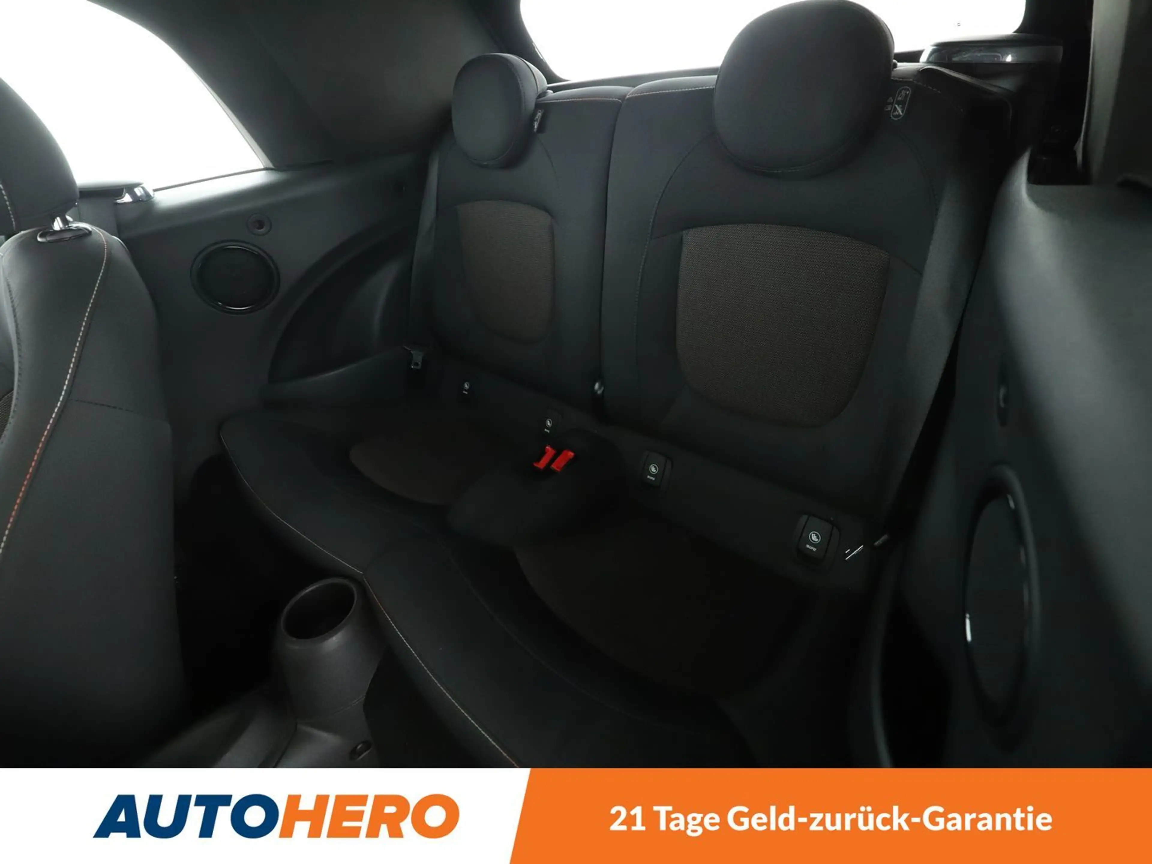 MINI One Cabrio One *NAVI*PDC*SHZ*H&K*KLIMA*GARANTIE* — photo 14