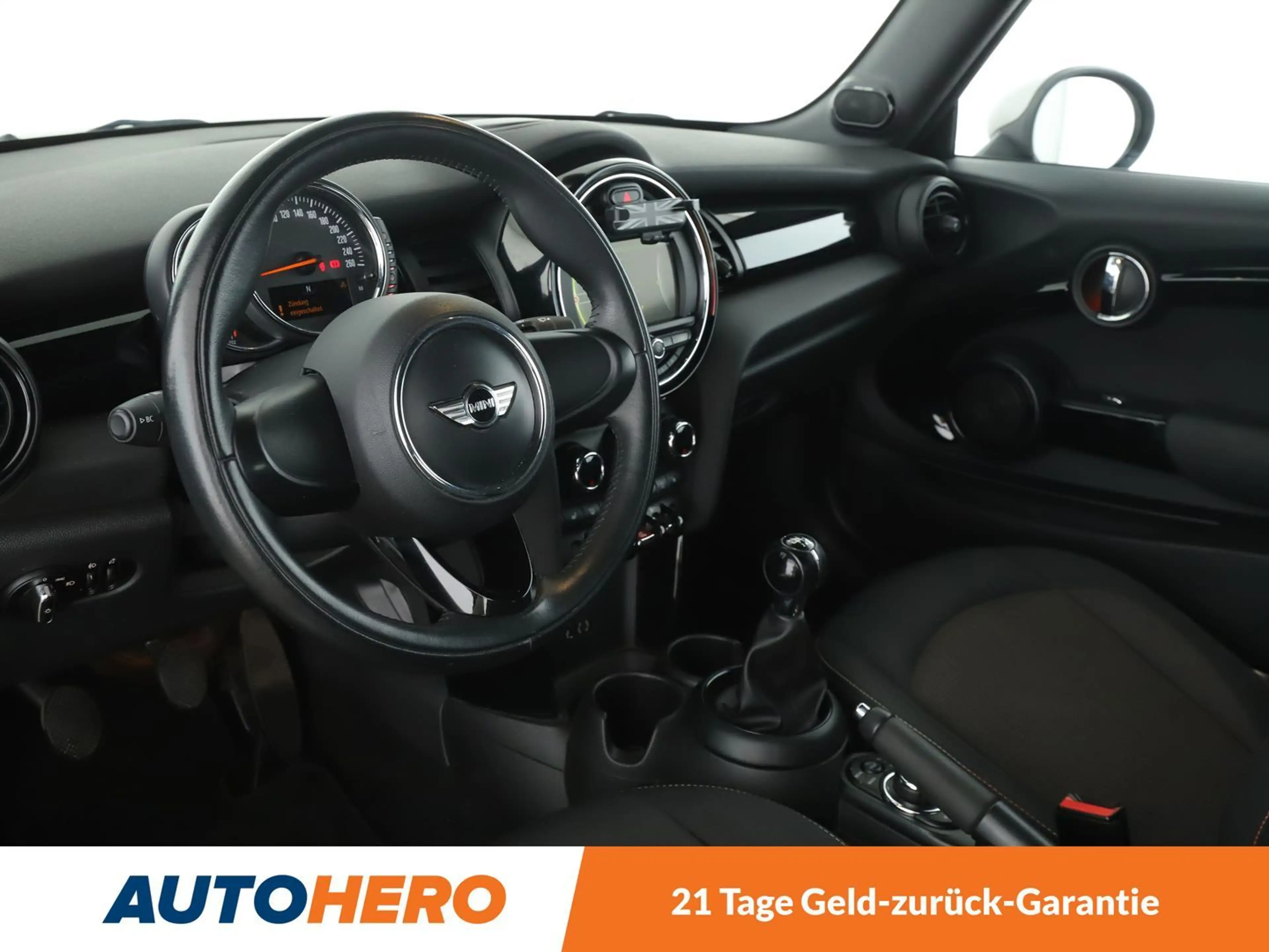 MINI One Cabrio One *NAVI*PDC*SHZ*H&K*KLIMA*GARANTIE* — photo 11