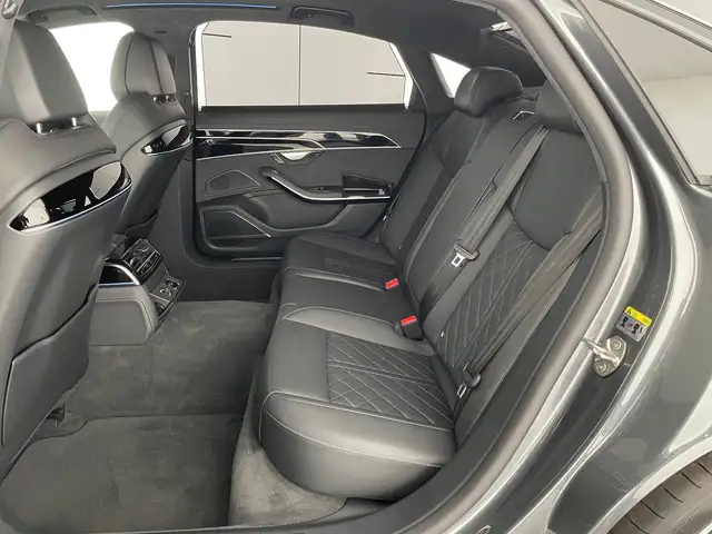 Audi A8 view 12