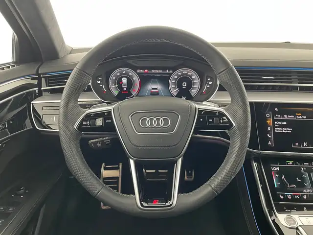 Audi A8 view 13