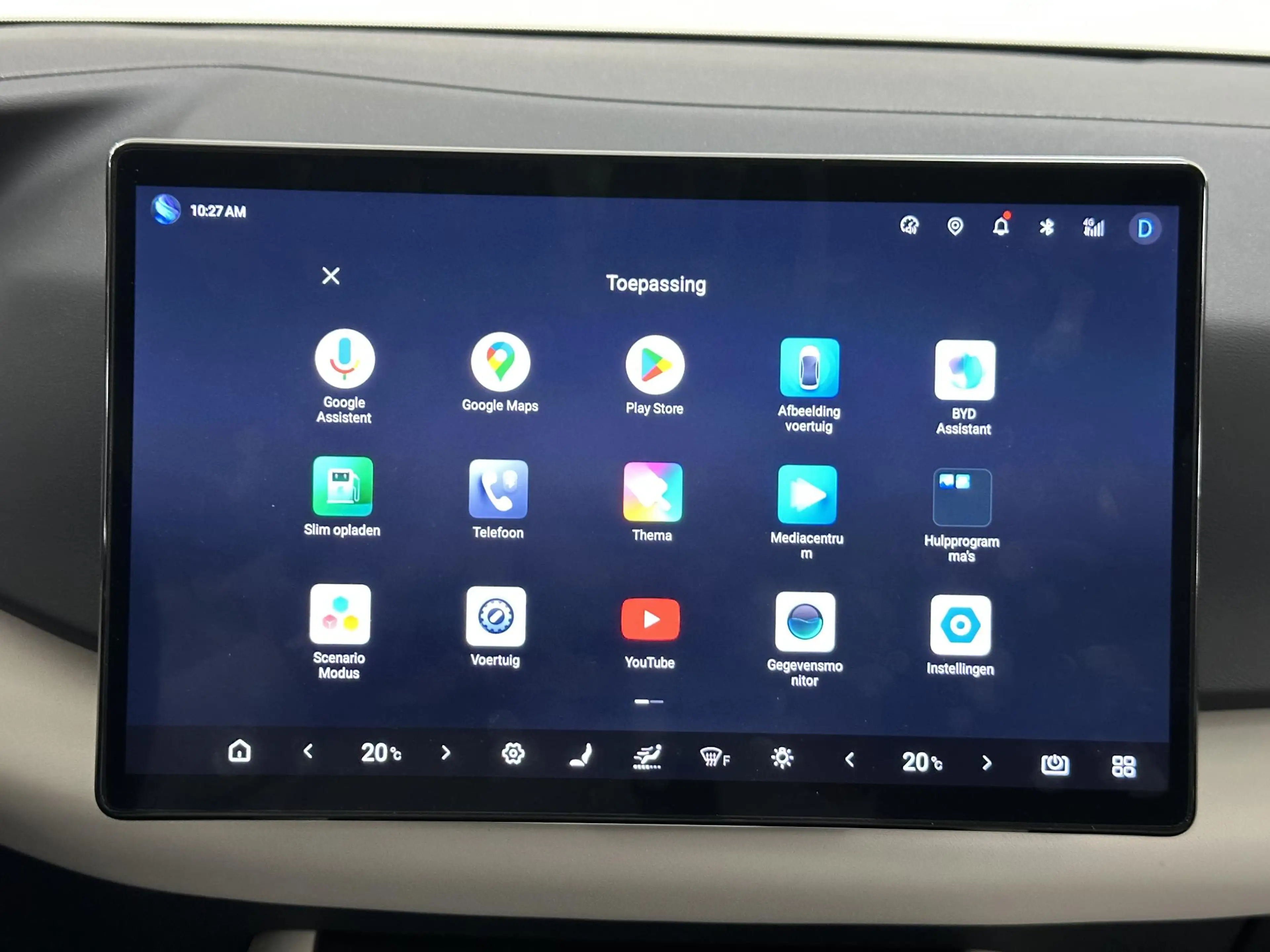 BYD Atto 2 1.5 DM-i Boost Panoramadak | 360 camera | Leder in — photo 15