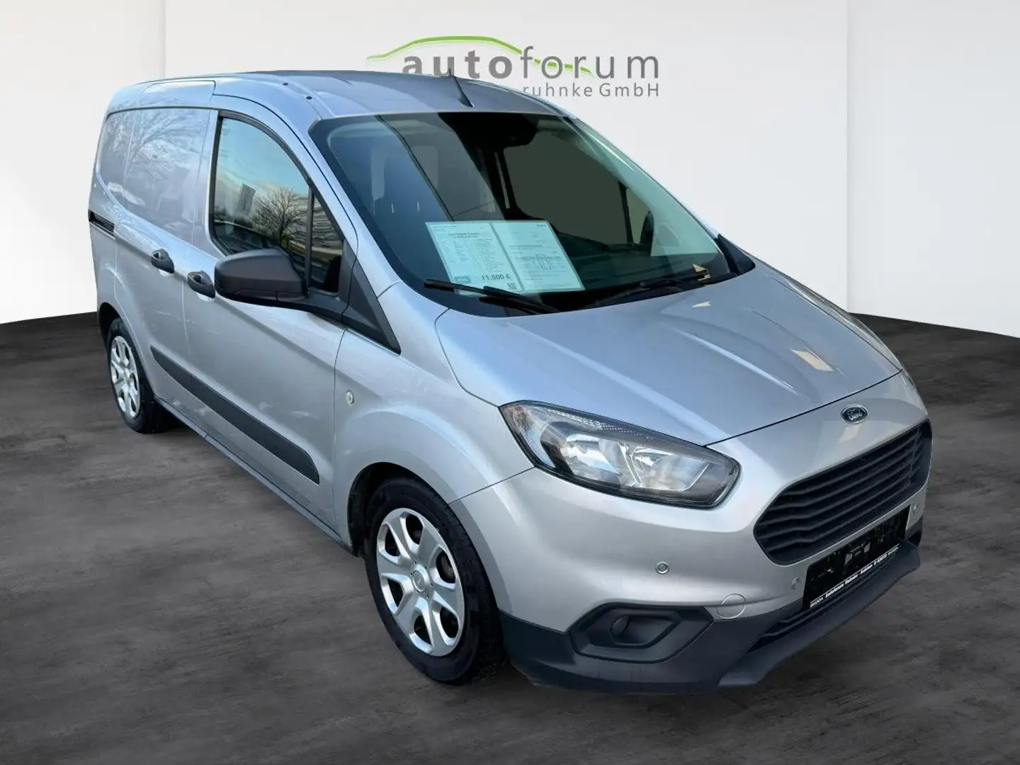 Ford Transit Courier Trend 1.0 EcoBoost 74 kW (101... srebrna - 2