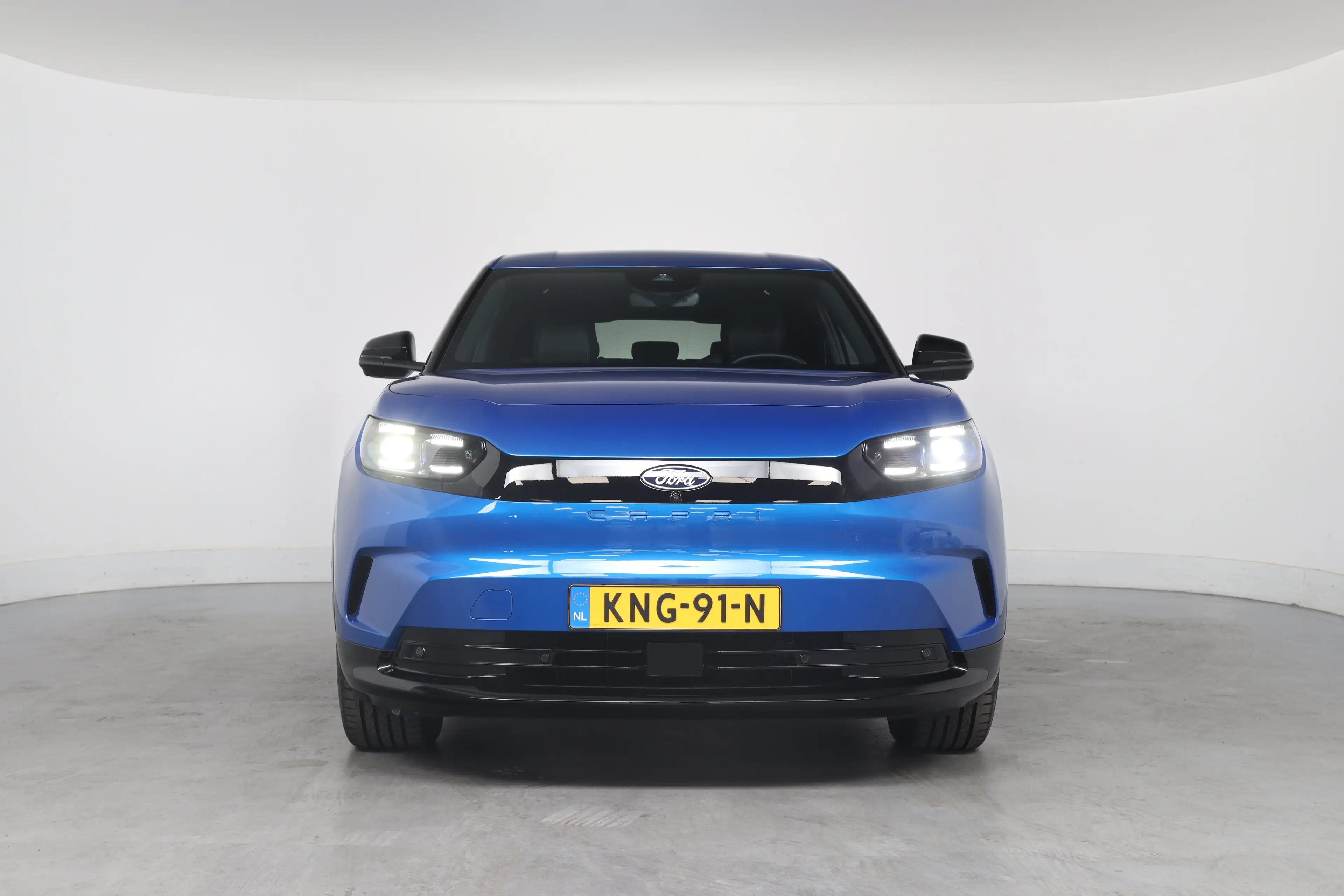 Ford Capri Premium Extended Range AWD 79 kWh 1e Eigenaar! | W — photo 9