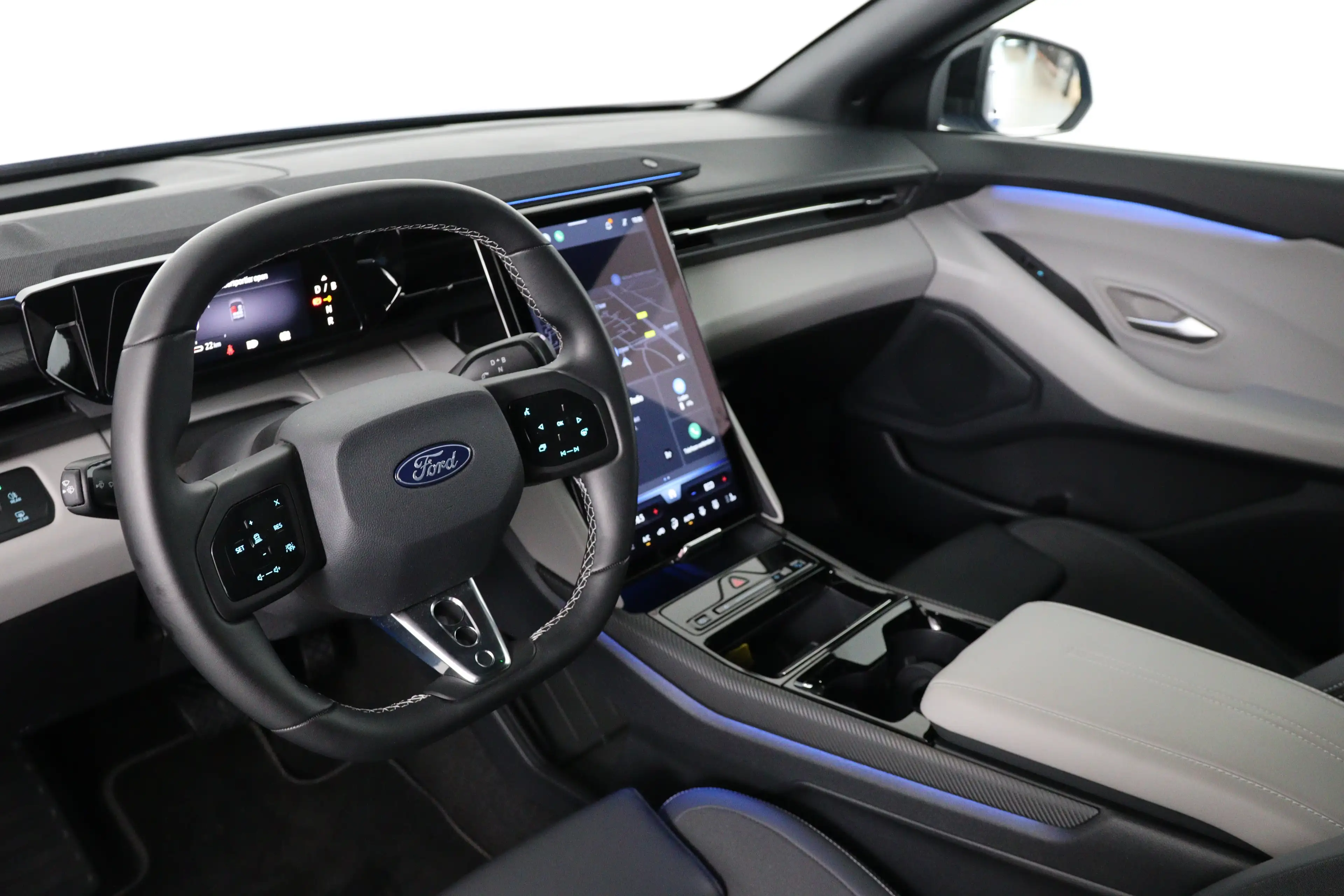 Ford Capri Premium Extended Range AWD 79 kWh 1e Eigenaar! | W — photo 5