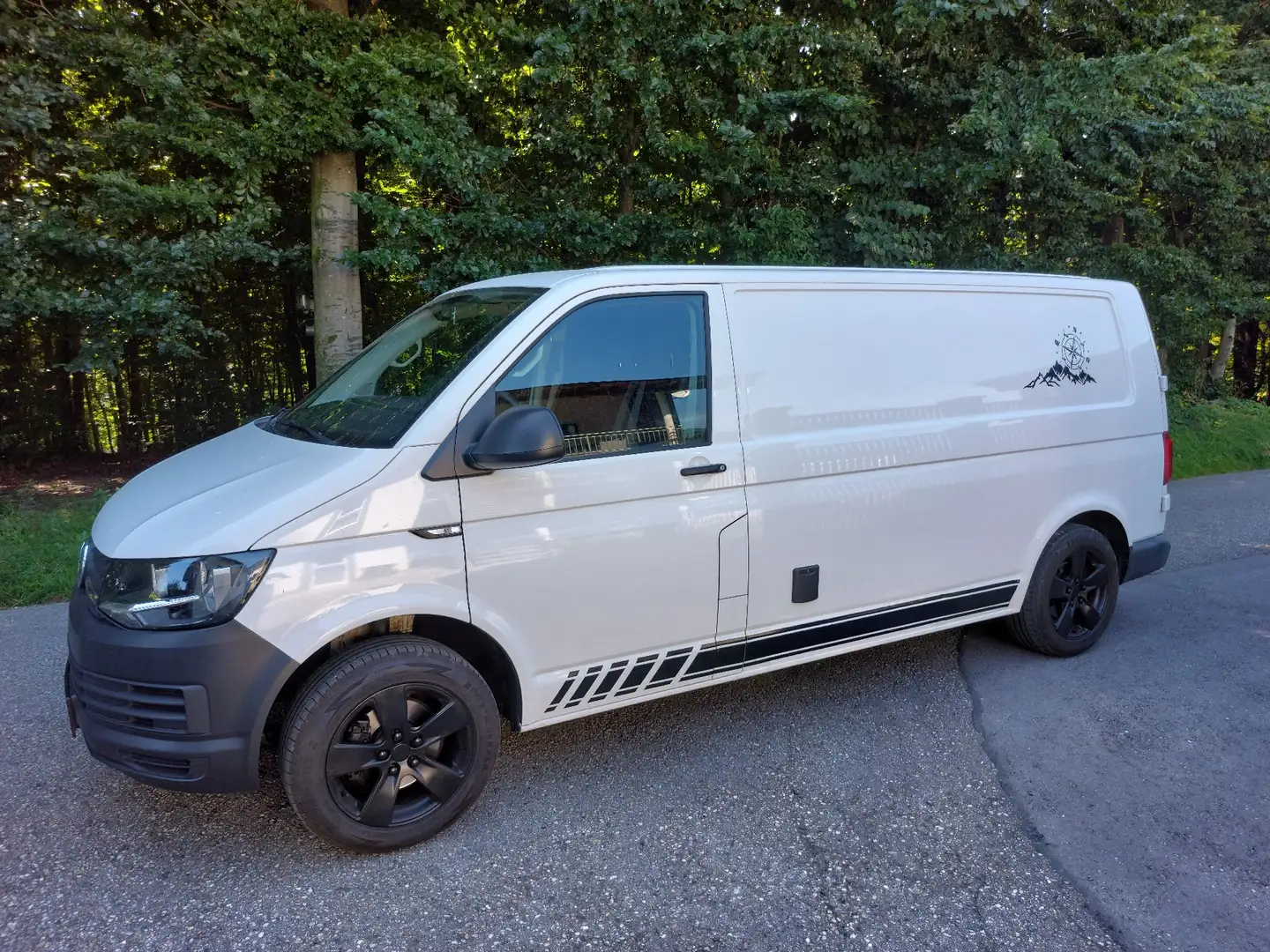 Volkswagen T6 Transporter Mit Campingbox Weiß - 1