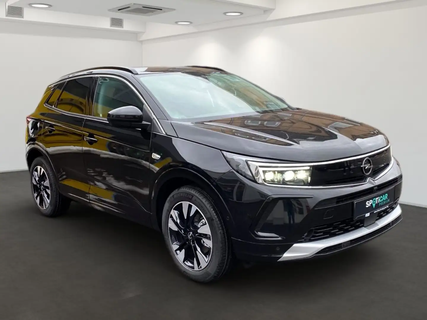 Opel Grandland 1.2 DI Automatik Elegance - 2