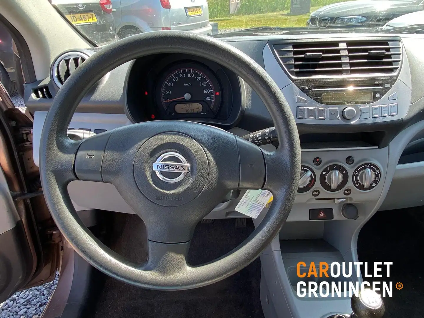 Nissan Pixo 1.0 Look 5D | BJ 2010 | AIRCO | APK 16-01-2026 Beige - 2