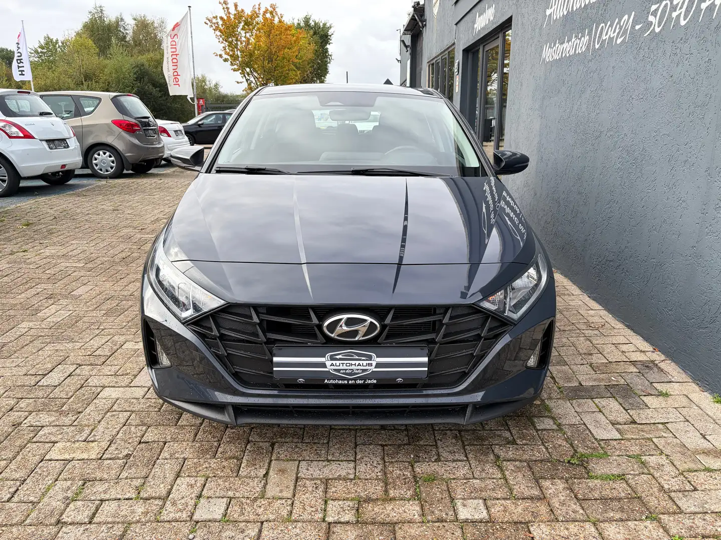 Hyundai i20 Select*SH bei Hyundai*25Tkm Laufleistung*1.Hand Grau - 2