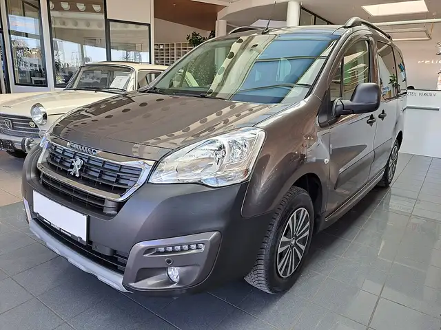 Peugeot Partner Tepee Outdoor 1,2 PureTech 110