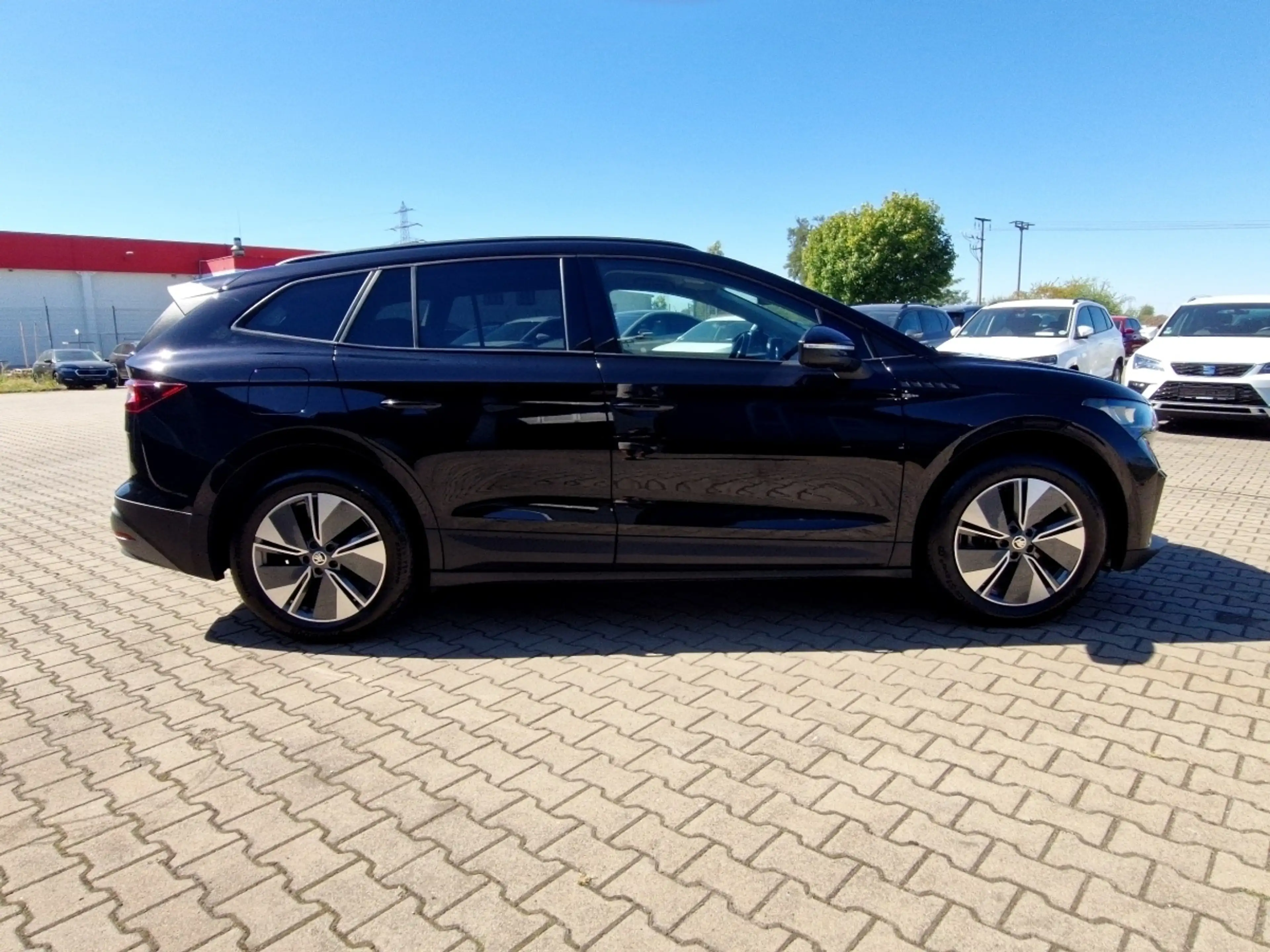 Skoda Enyaq 60 Loft LED Navi DAB PDC Klimaautomatik — photo 6