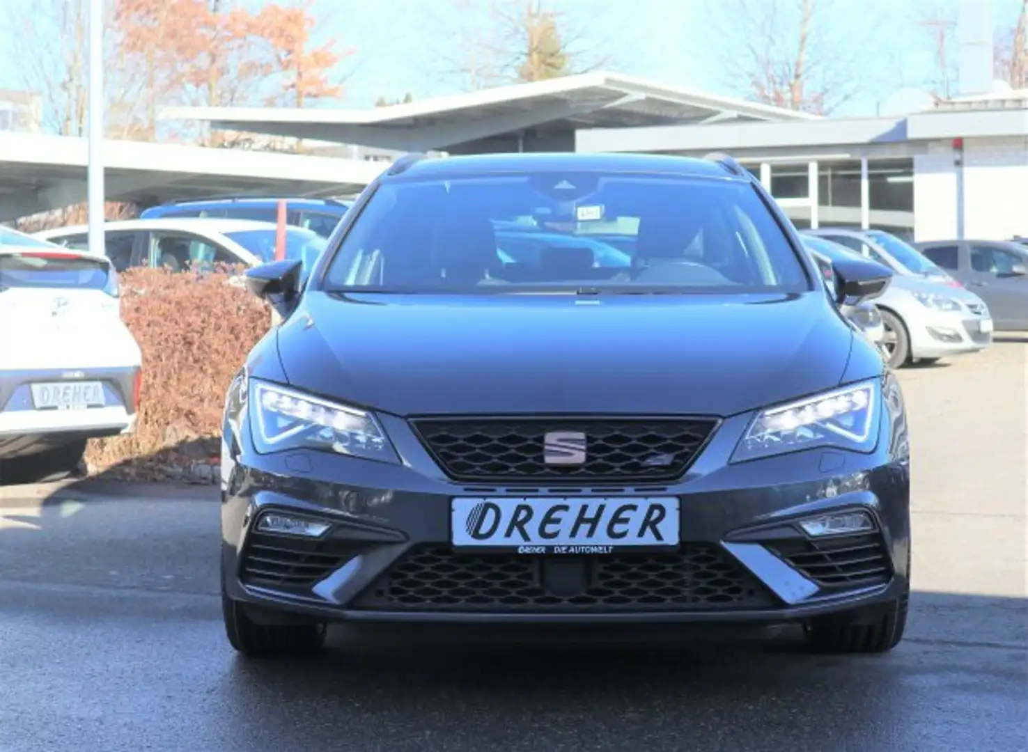 SEAT Leon Leon ST 2.0 TSI Cupra 4Drive Navi/Kamera/Klima - 2