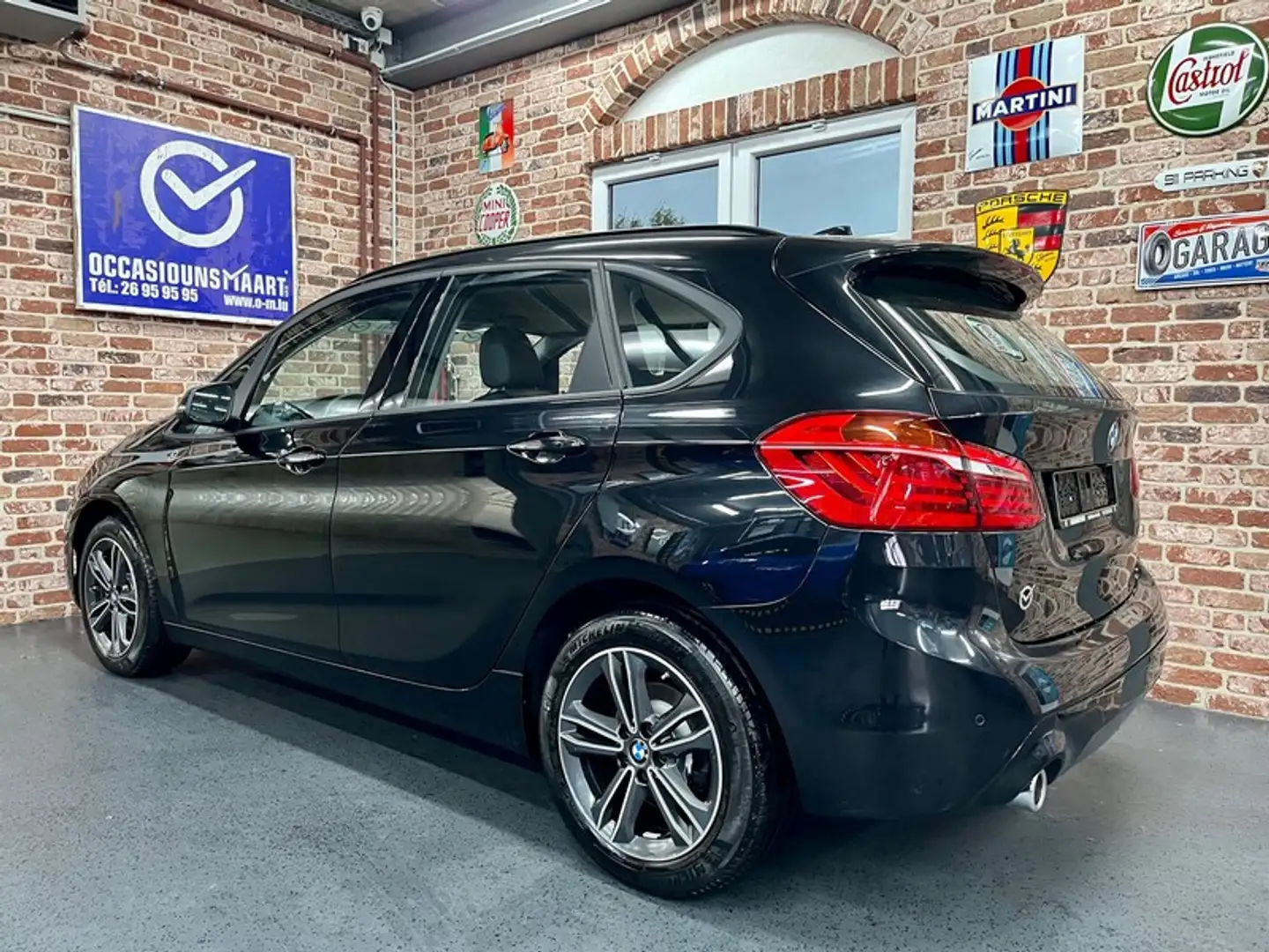 BMW 218 218iA Active Tourer 1.5 140cv Auto M-SPORT Noir - 2