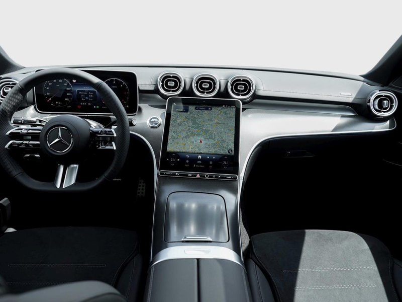 Mercedes-Benz C 220 d AMG Night Panorama Distronic AHK 360° — photo 12