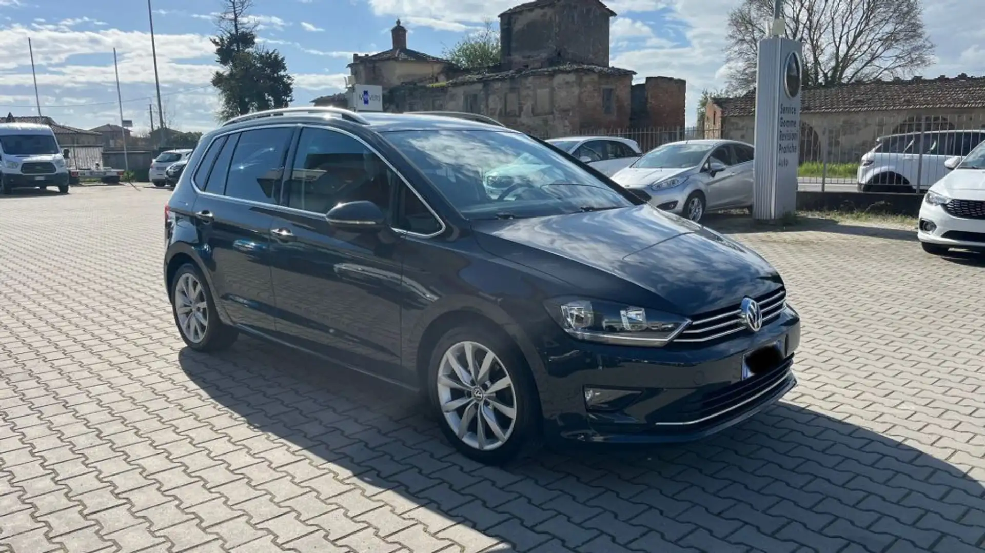 Volkswagen Golf Sportsvan 1.6 TDI 110CV Highline BlueMotion Technology Grijs - 2