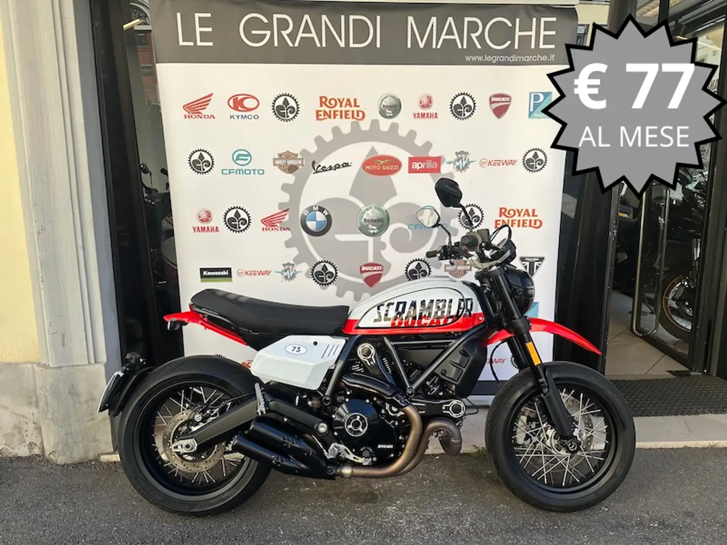 Ducati Scrambler 800 Urban Motard - 1