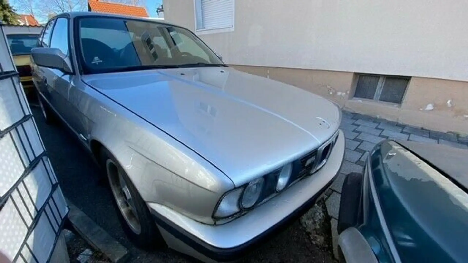 BMW 525 i E34 Silber - 2
