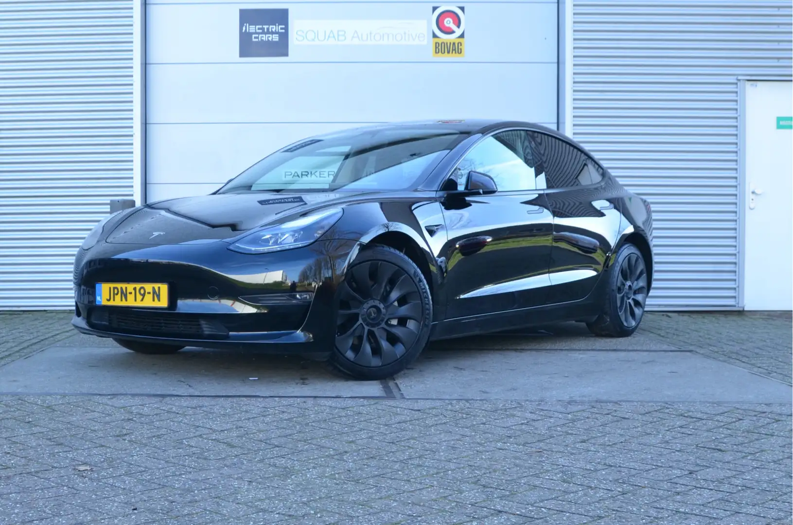 Tesla Model 3 Long Range AWD 75 kWh Trekhaak (1.000kg), AutoPilo Zwart - 1