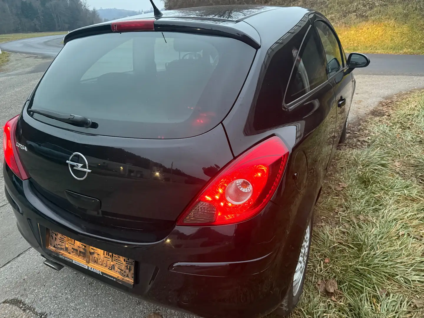 Opel Corsa Corsa 1,4 Black Klima Euro 4 - 2