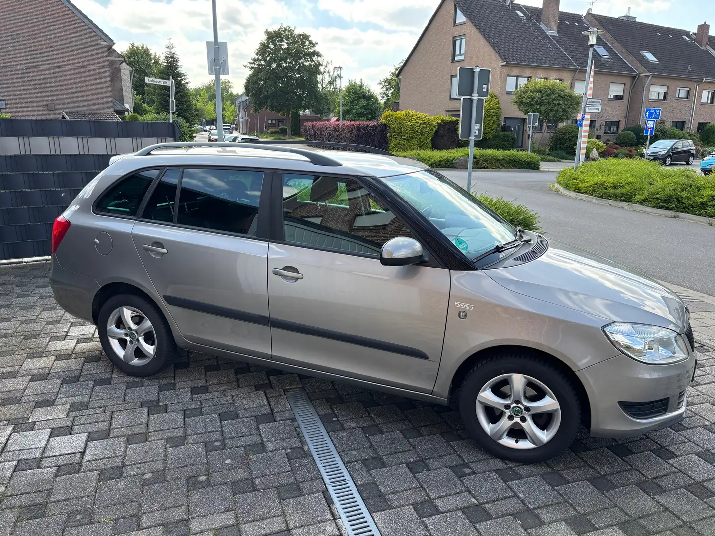 Skoda Fabia Fabia 1.2 TSI Combi FAMILY Beige - 2