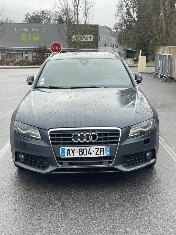 Audi A4 Avant 2.0 TDI 143 DPF Ambiente Multitron