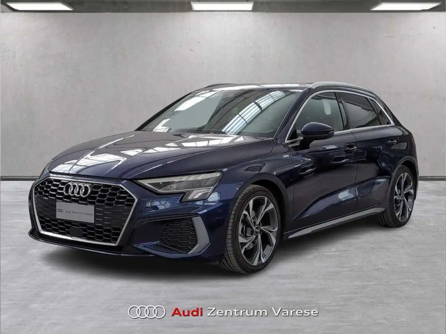 Audi A3 Sportback 35 1.5 tfsi mhev S line Edition s-tronic Azul - 1