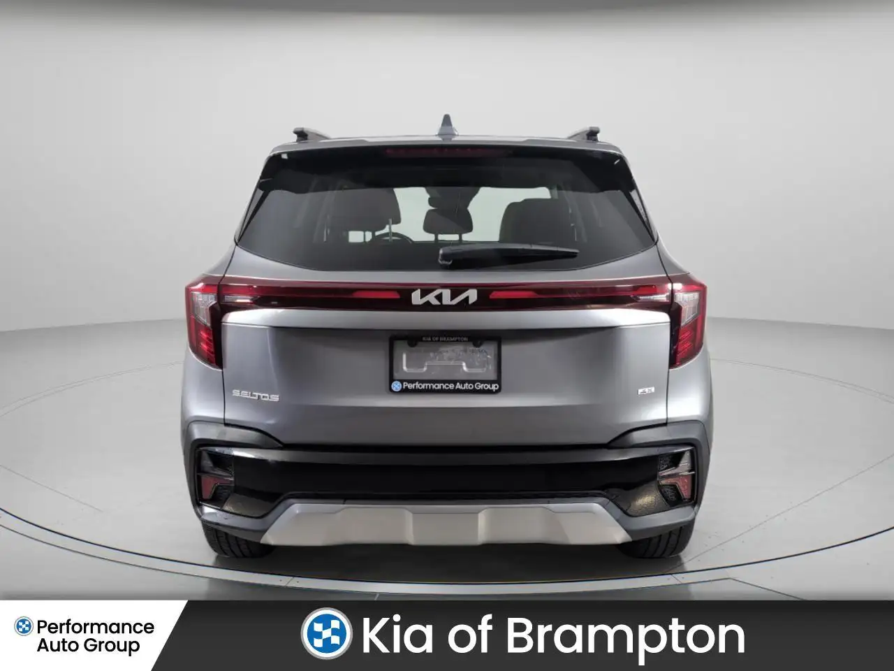 Kia Seltos снимка Kia Seltos