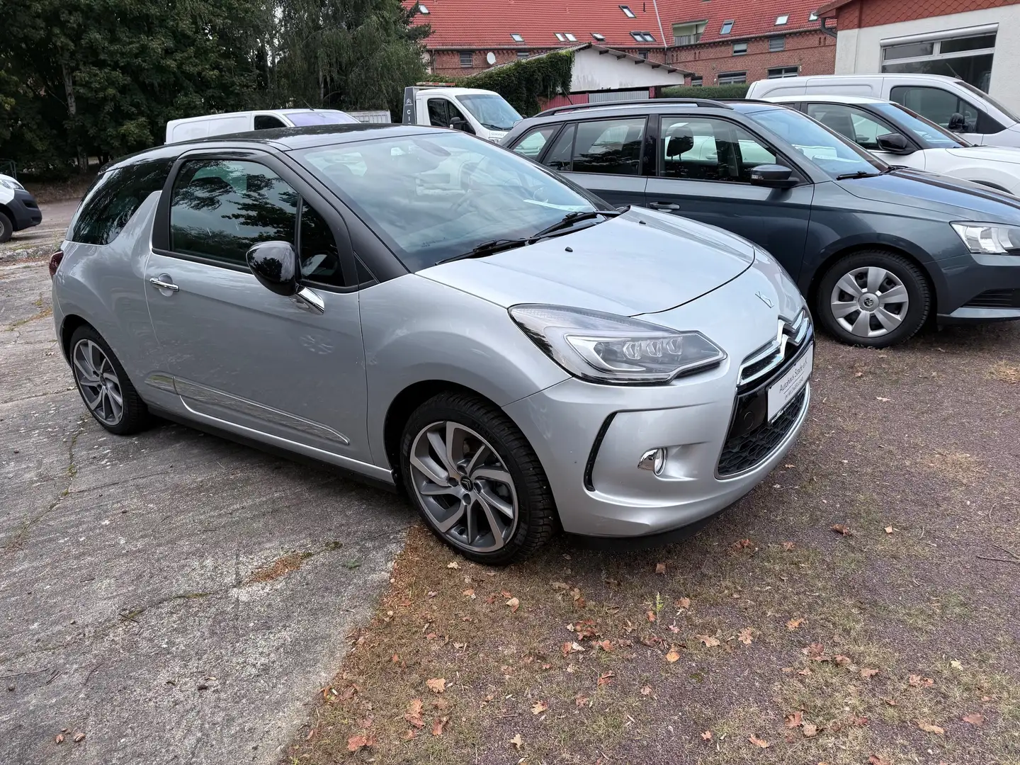 Citroen DS3 So Paris Silber - 2