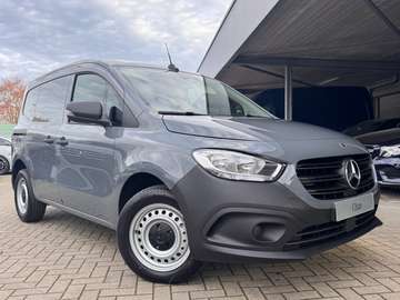 NIEUW / 110CDI / 18.226+BTW / driezit